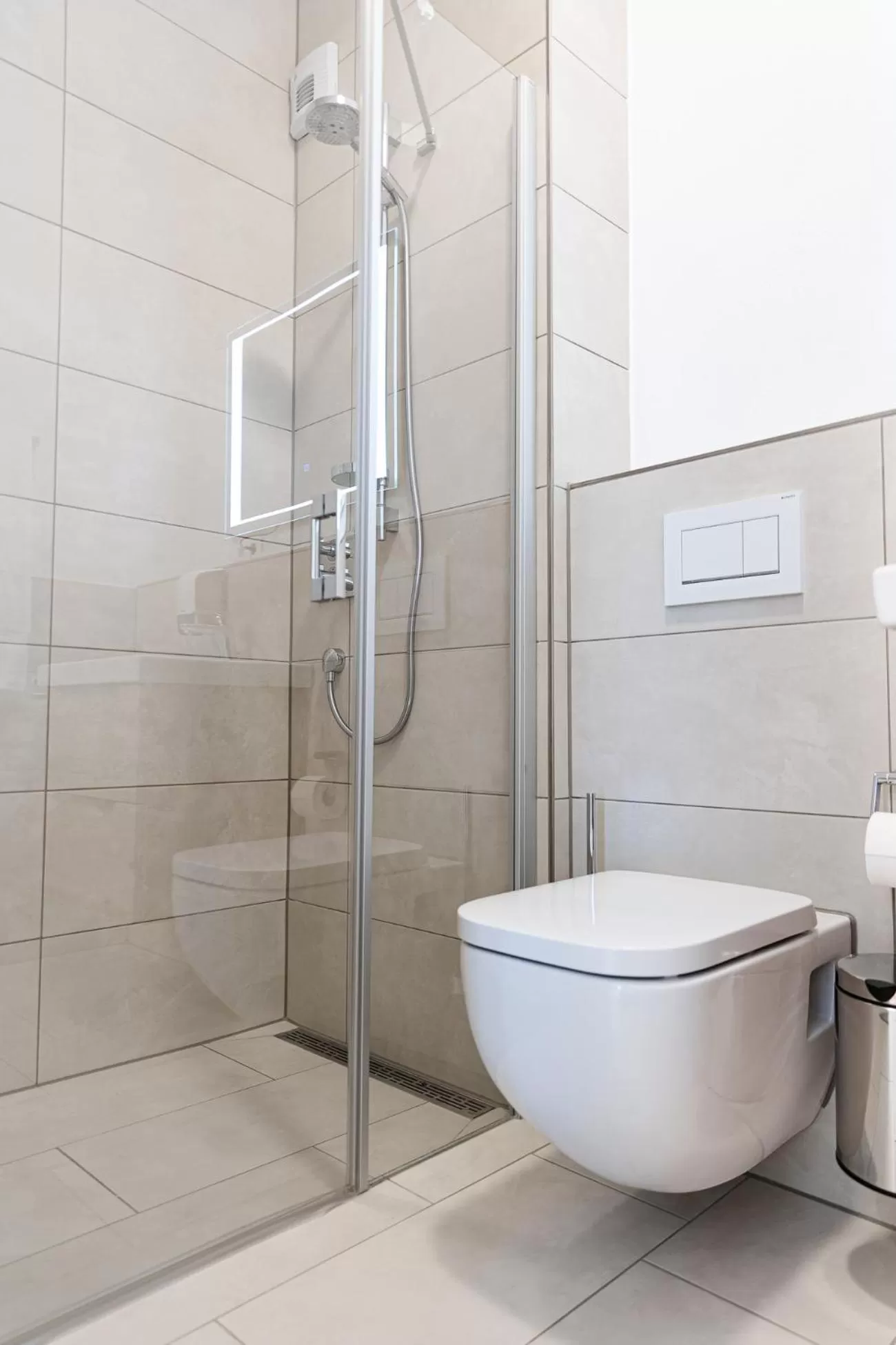 Bathroom in Boardinghouse Plattling