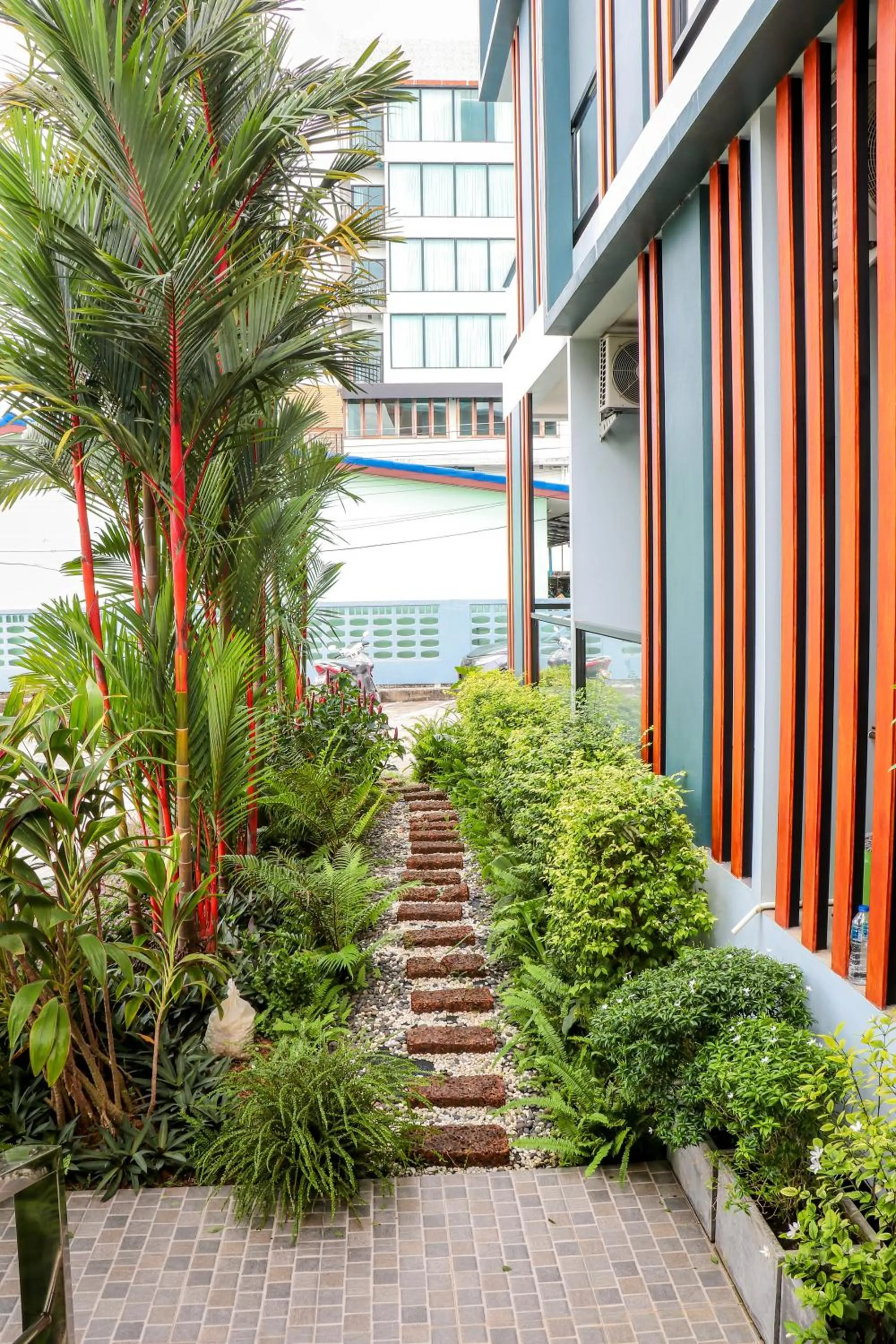 Garden in S2 Airport Residence