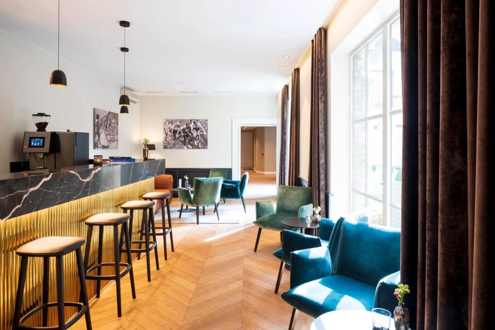 Lounge or bar in Hotel Acacia