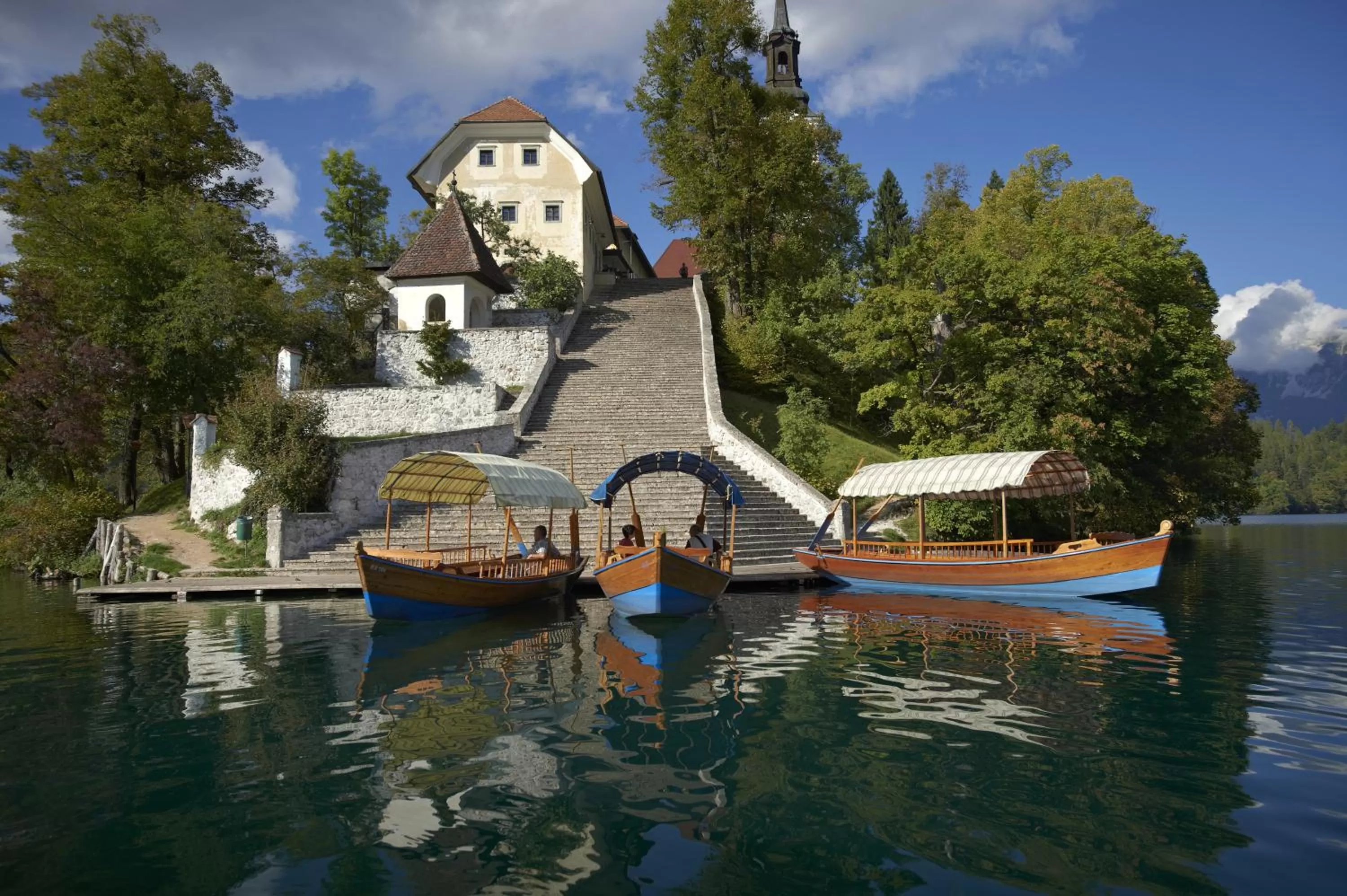 Nearby landmark, Swimming Pool in Old Parish House