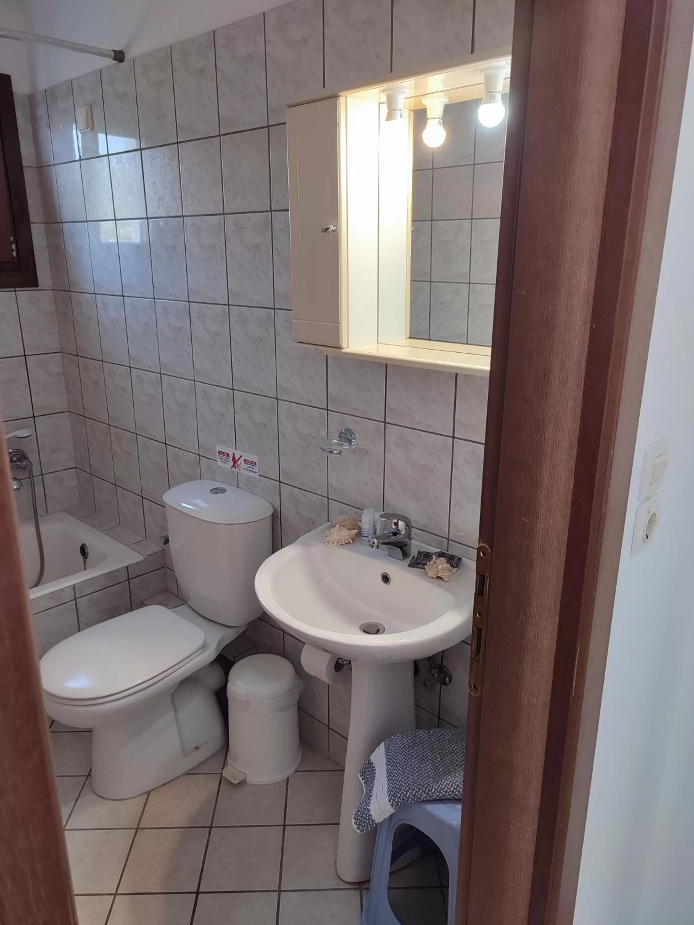 Bathroom in Afendra Hotel