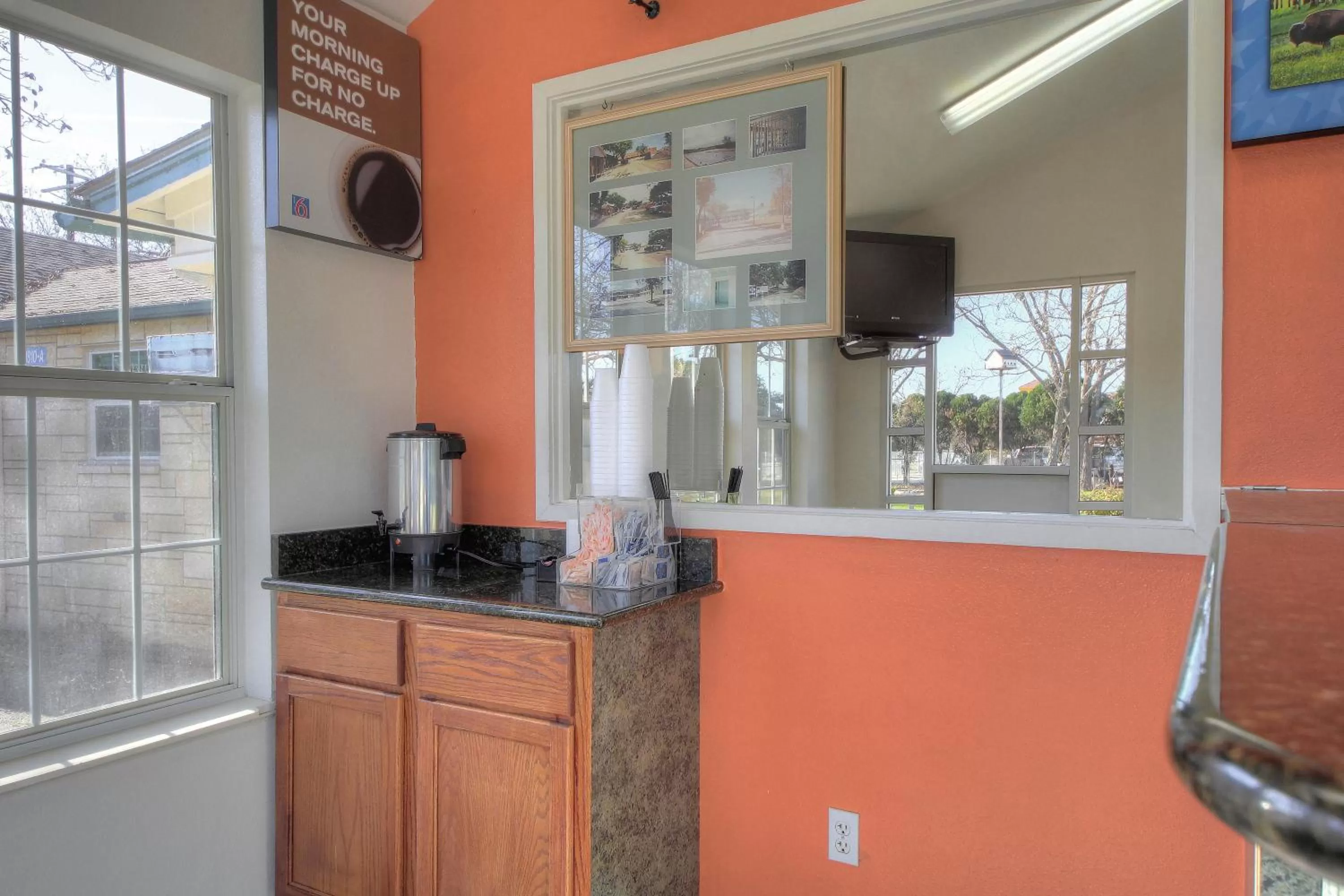 Lobby or reception in Motel 6-Kerrville, TX