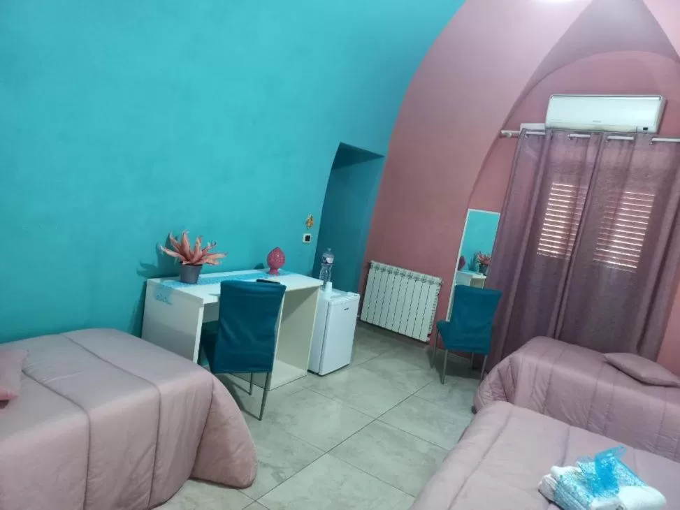 Bed, Seating Area in B&B Athena Comfort "Centro Città"