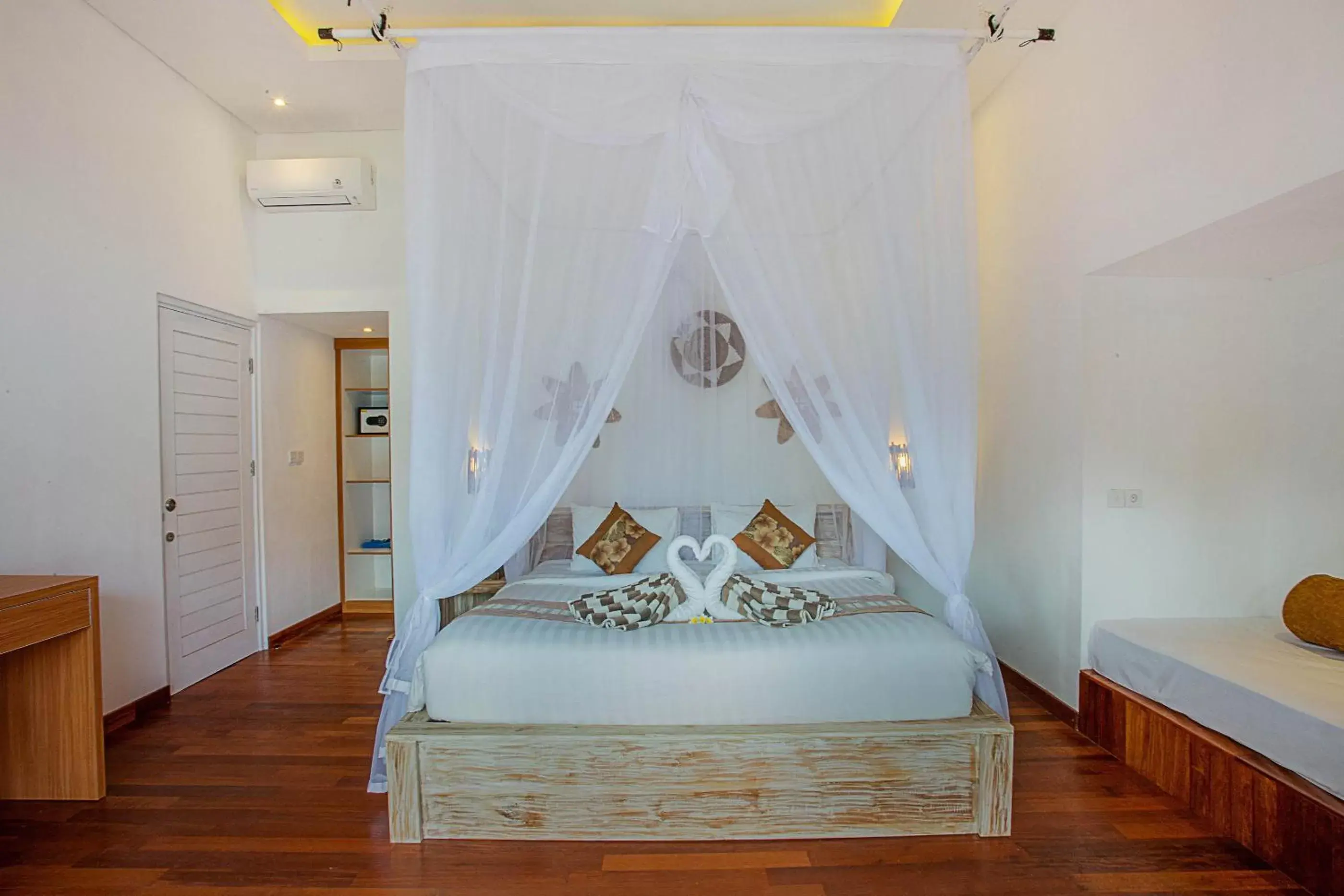 Family Two-Bedroom Villa in Sanghyang Bay Villas Family Two-Bedroom Villa in Sanghyang Bay Villas