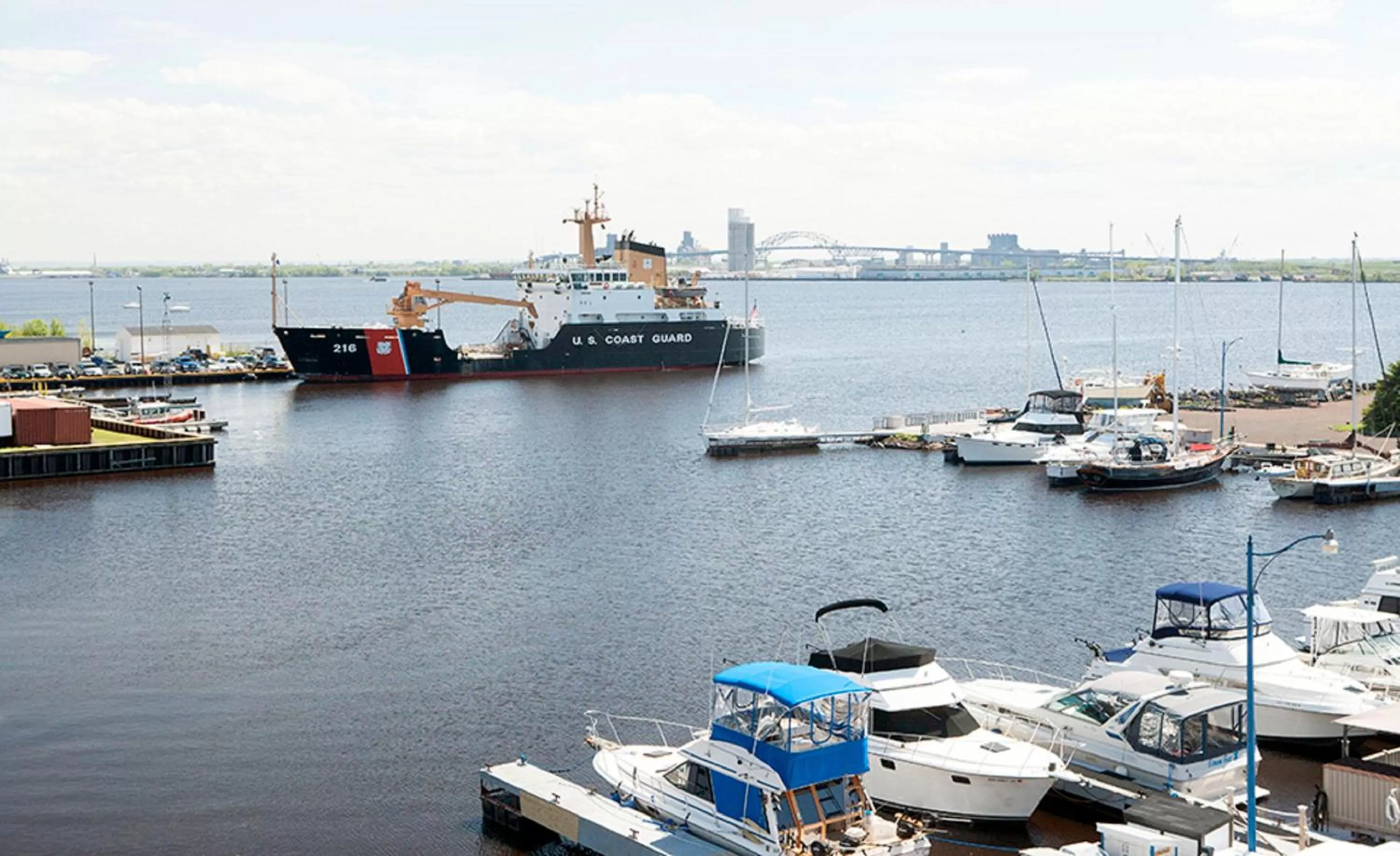 Day in Park Point Marina Inn