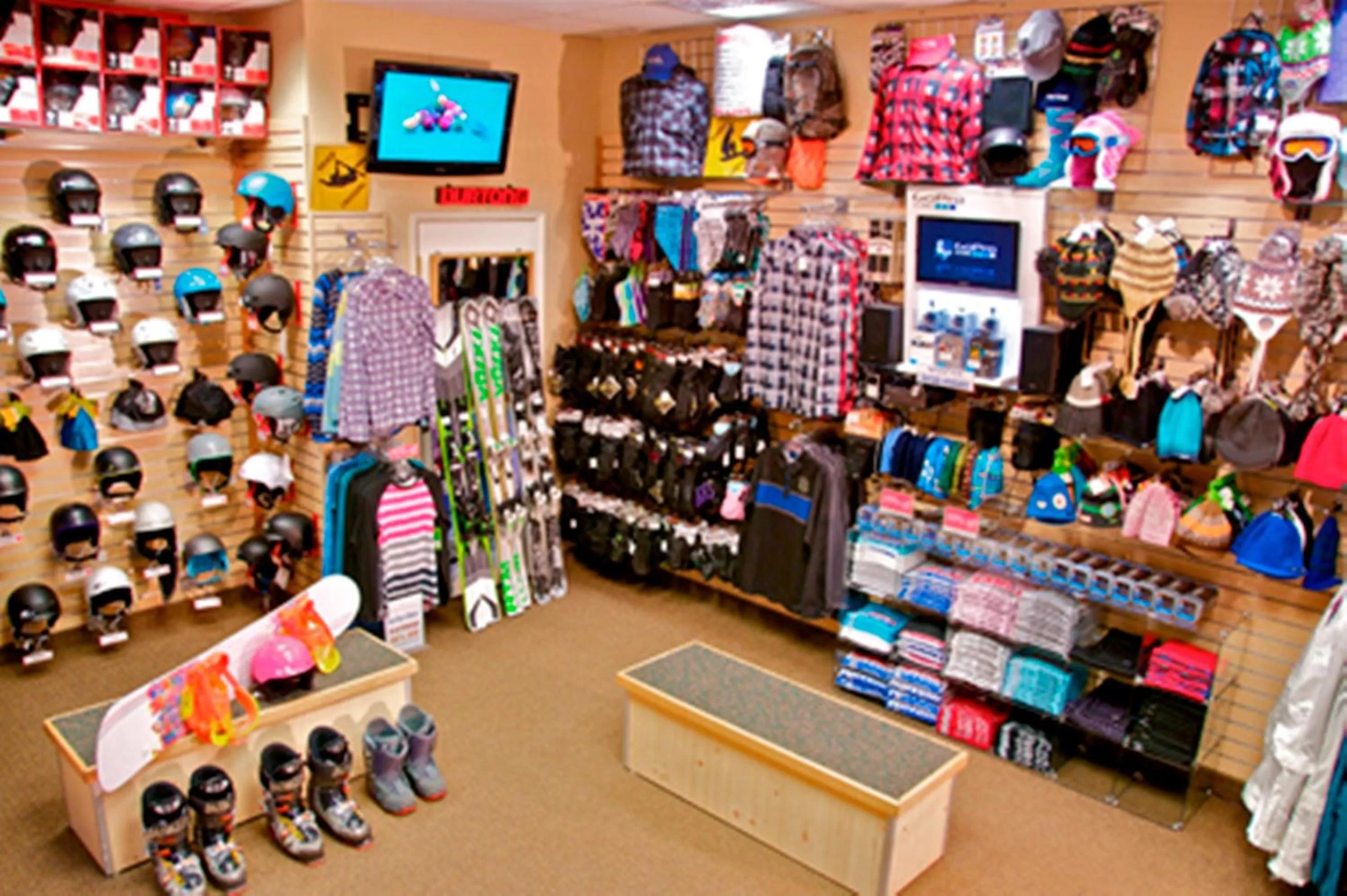 On-site shops in Holiday Inn Club Vacations - Tahoe Ridge Resort