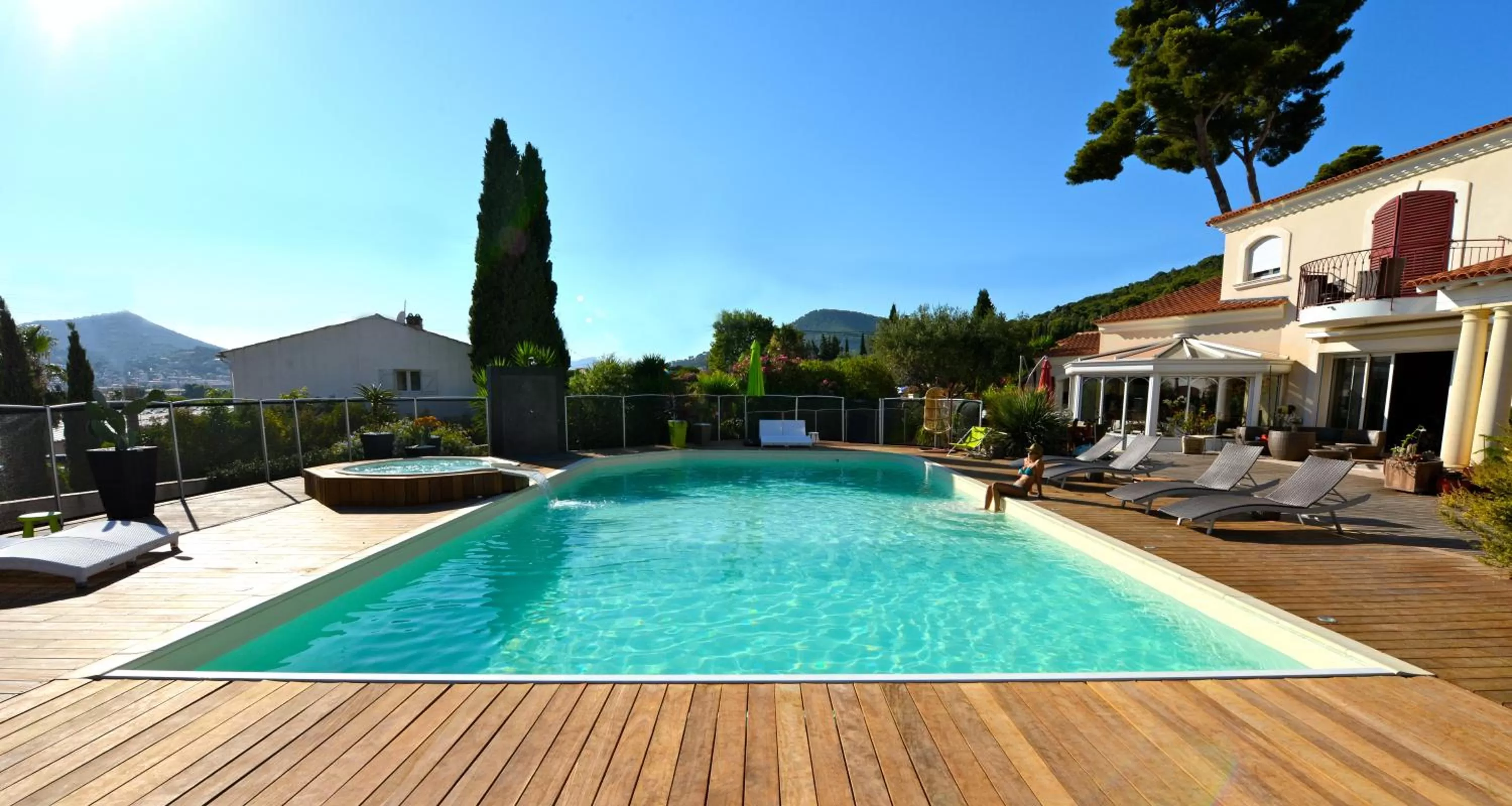Swimming pool in B&B Val D'azur