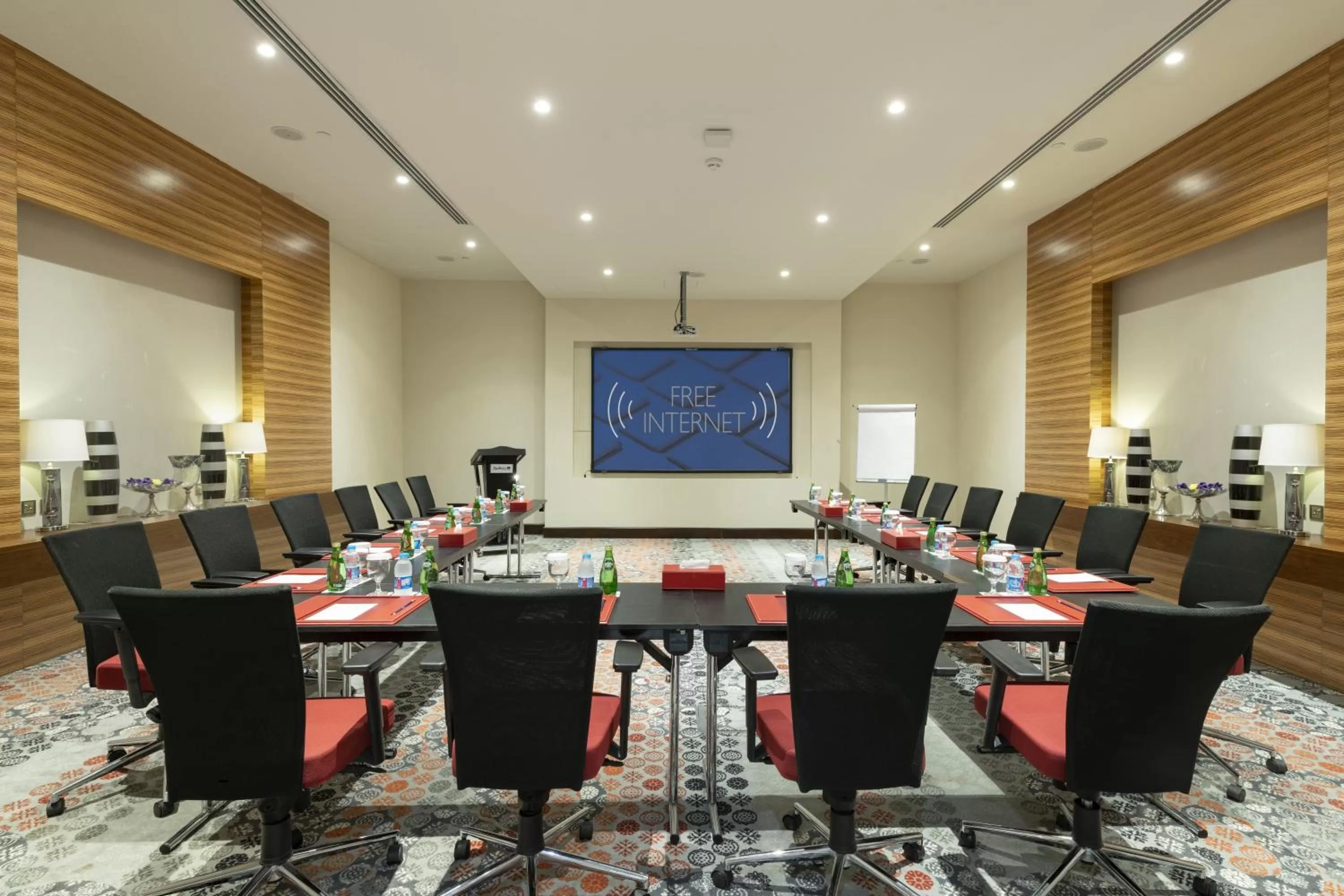 Meeting/conference room in Radisson Blu Resort Jizan
