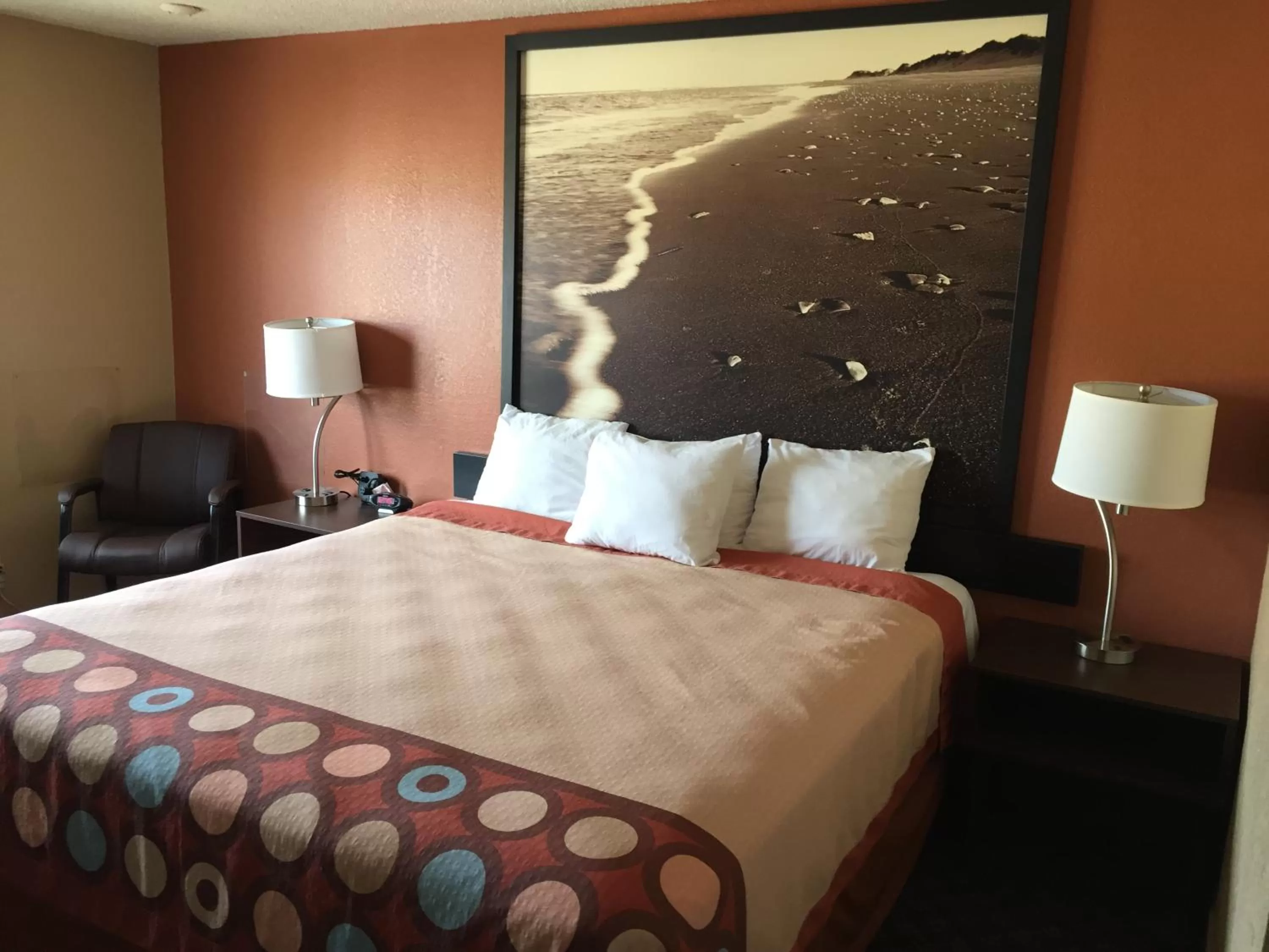 Bed in Super 8 by Wyndham College Station