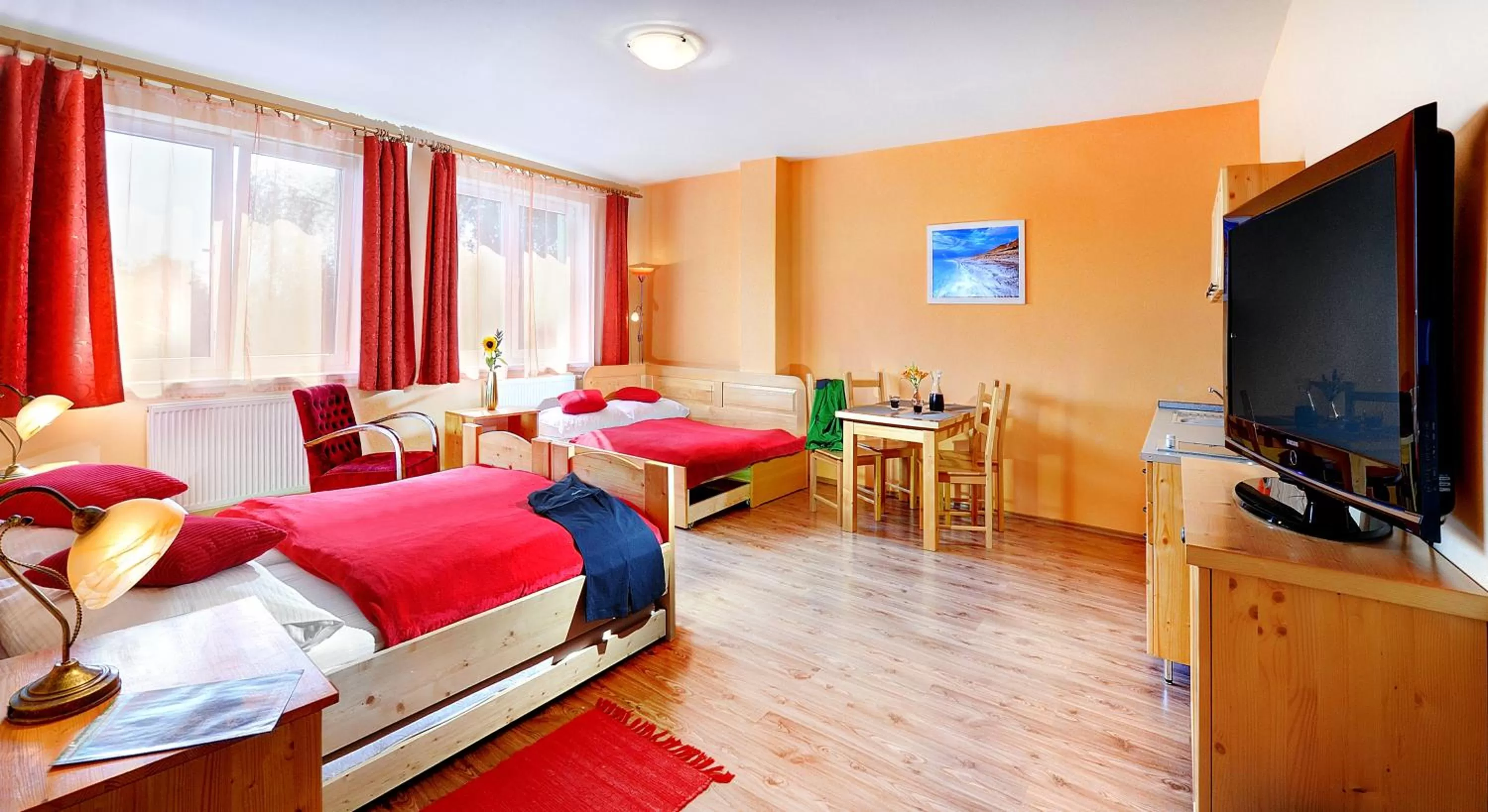 Photo of the whole room, TV/Entertainment Center in Apartmány Renomal