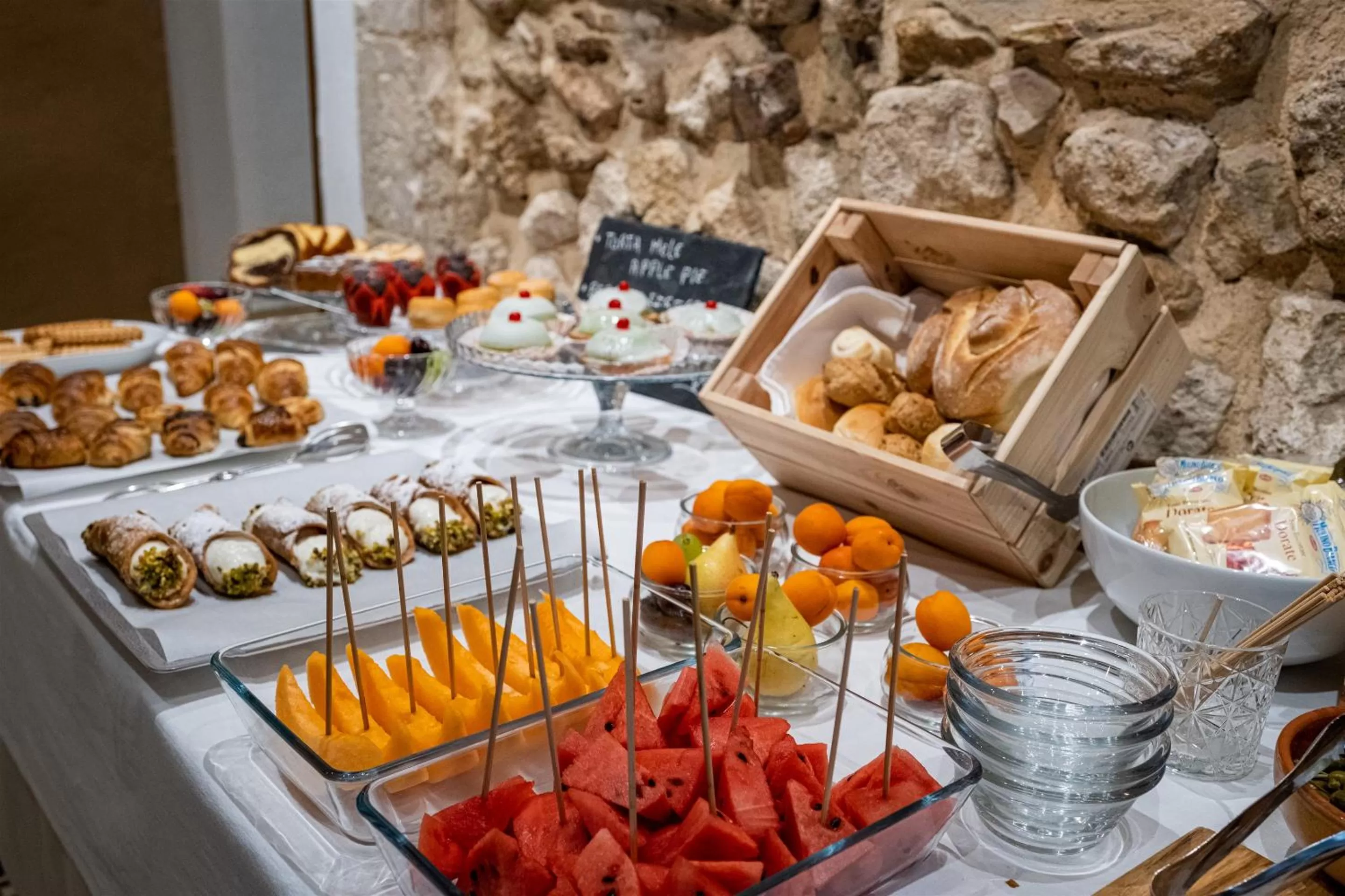 Continental breakfast in Palazzo Gilistro