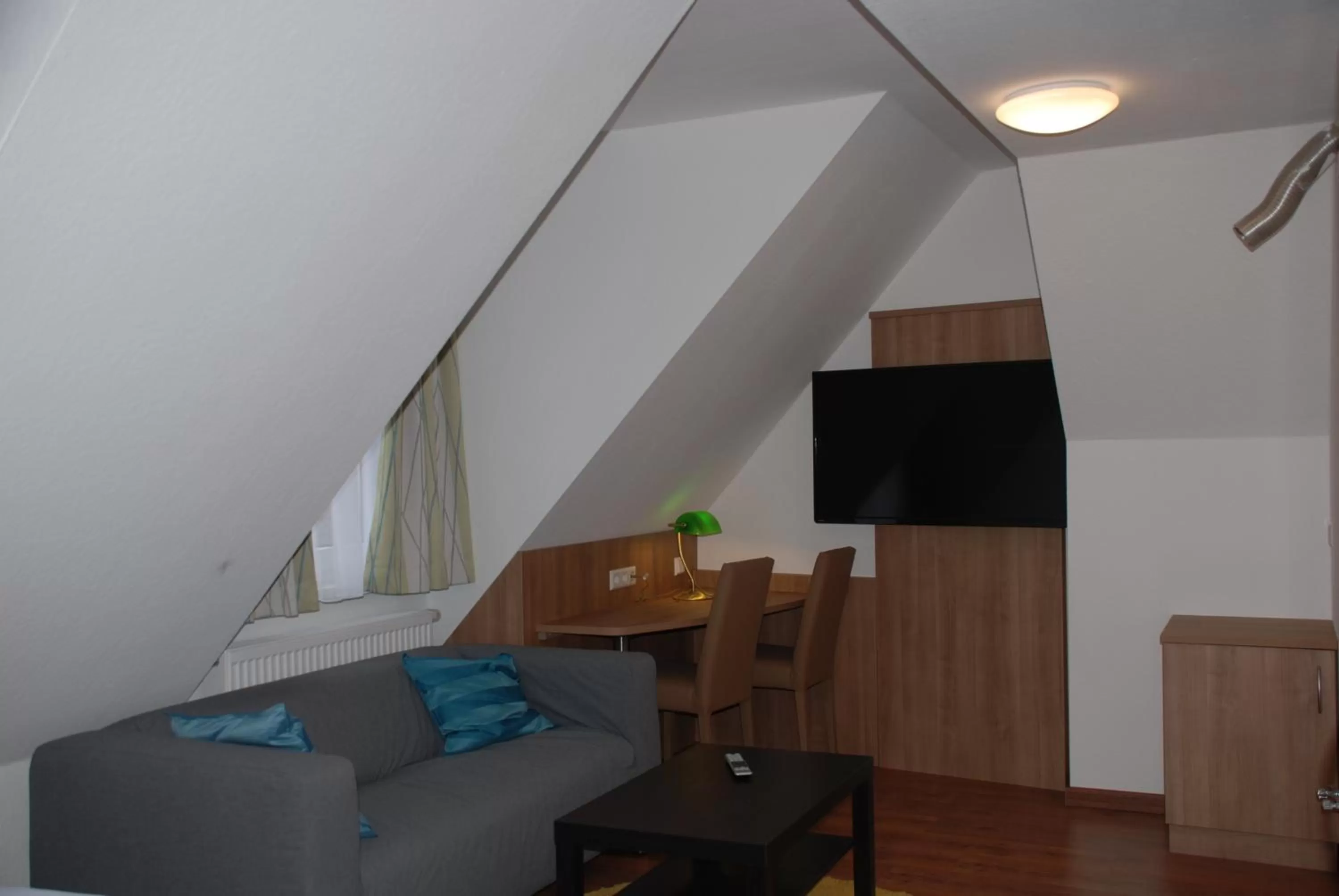 Photo of the whole room in Hotel Rest Inn