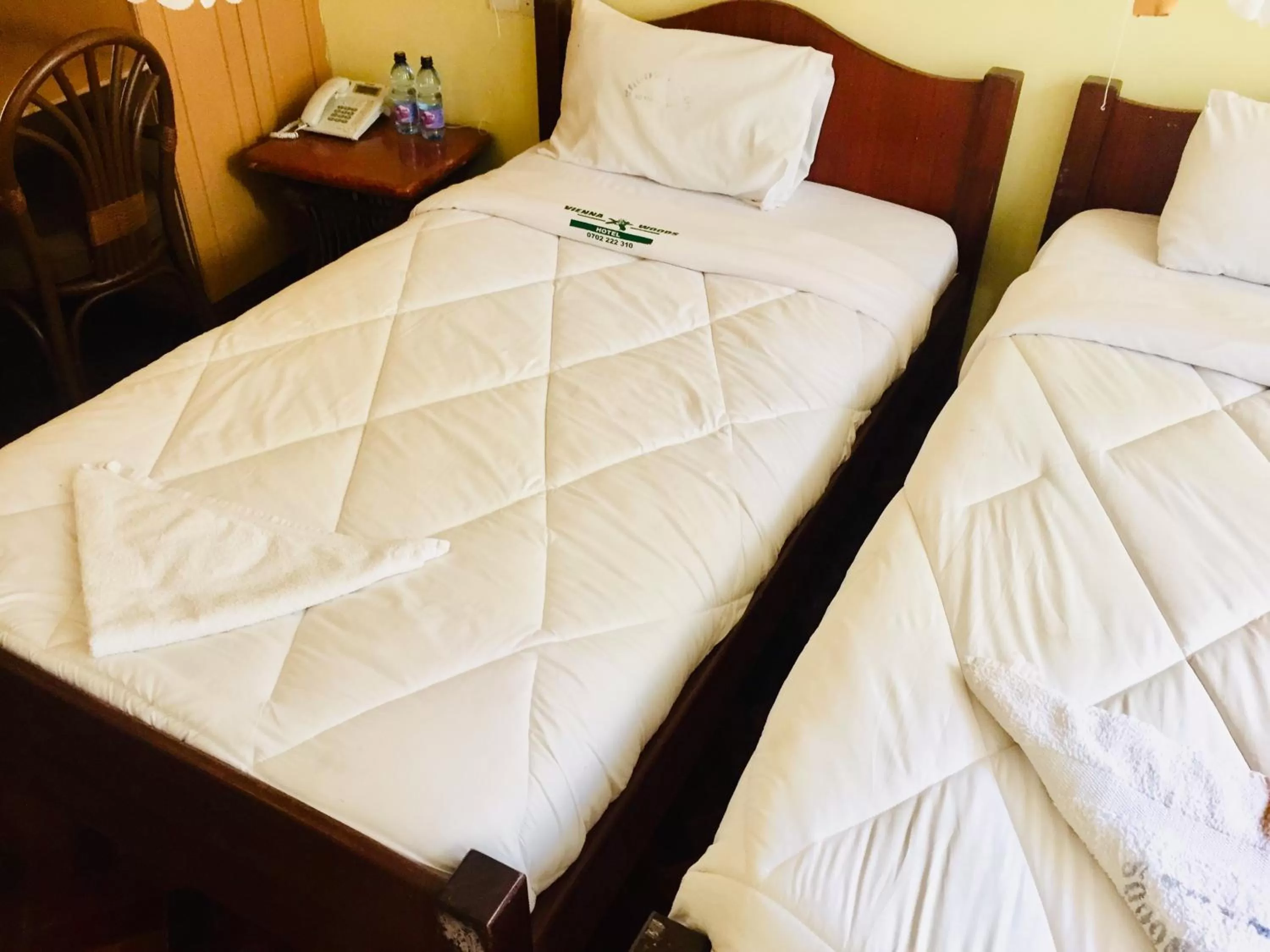 Bed in Vienna Woods Hotel Nakuru