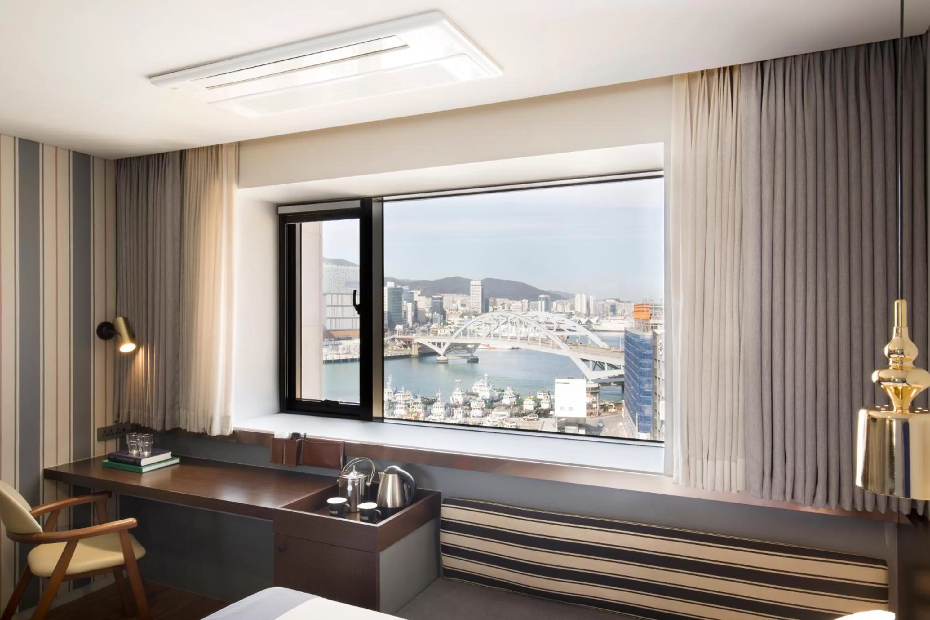 Sea view in Bay Hound Hotel