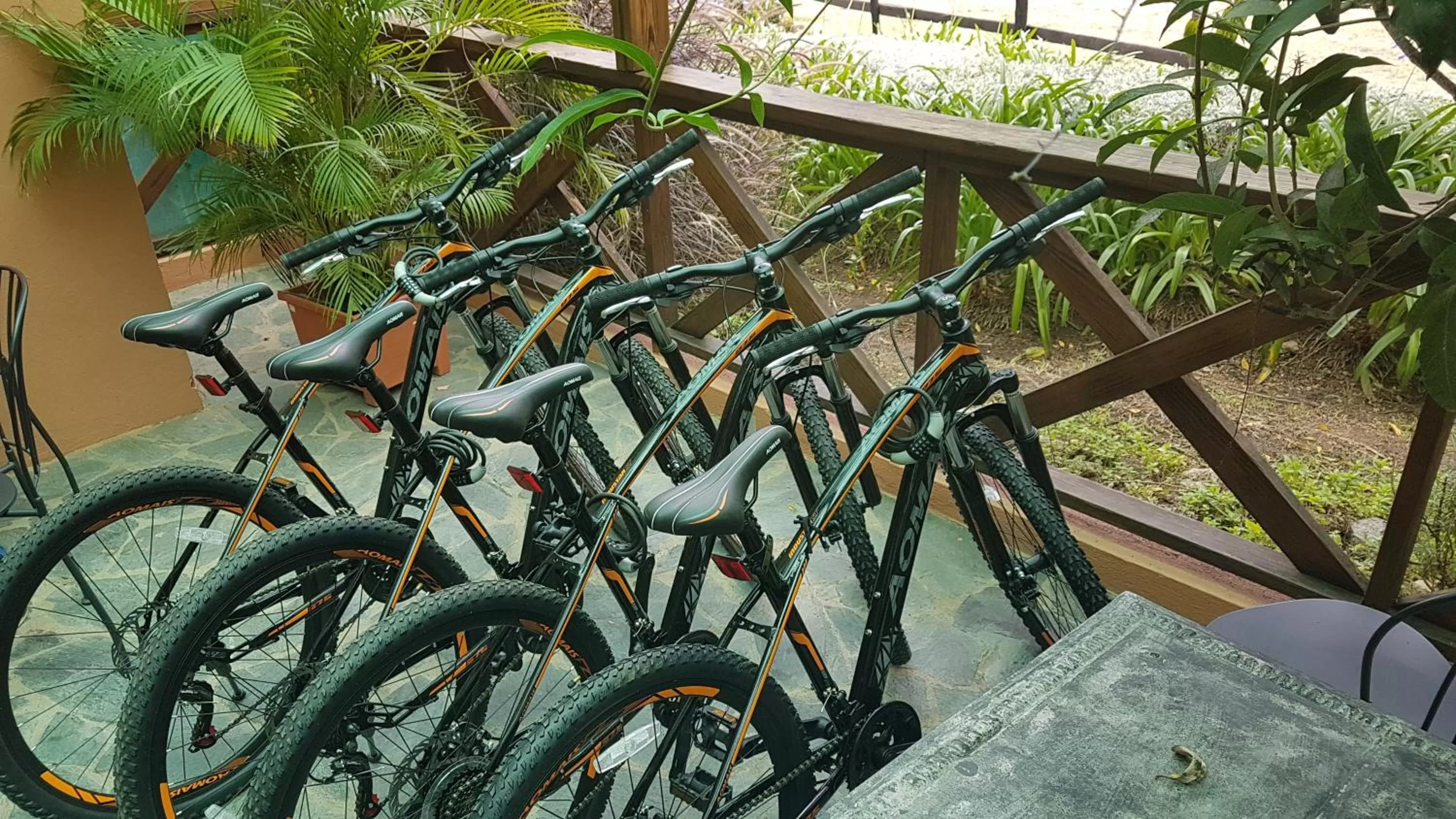 Cycling in Hotel Rancho Constanza & Cabañas de la Montaña