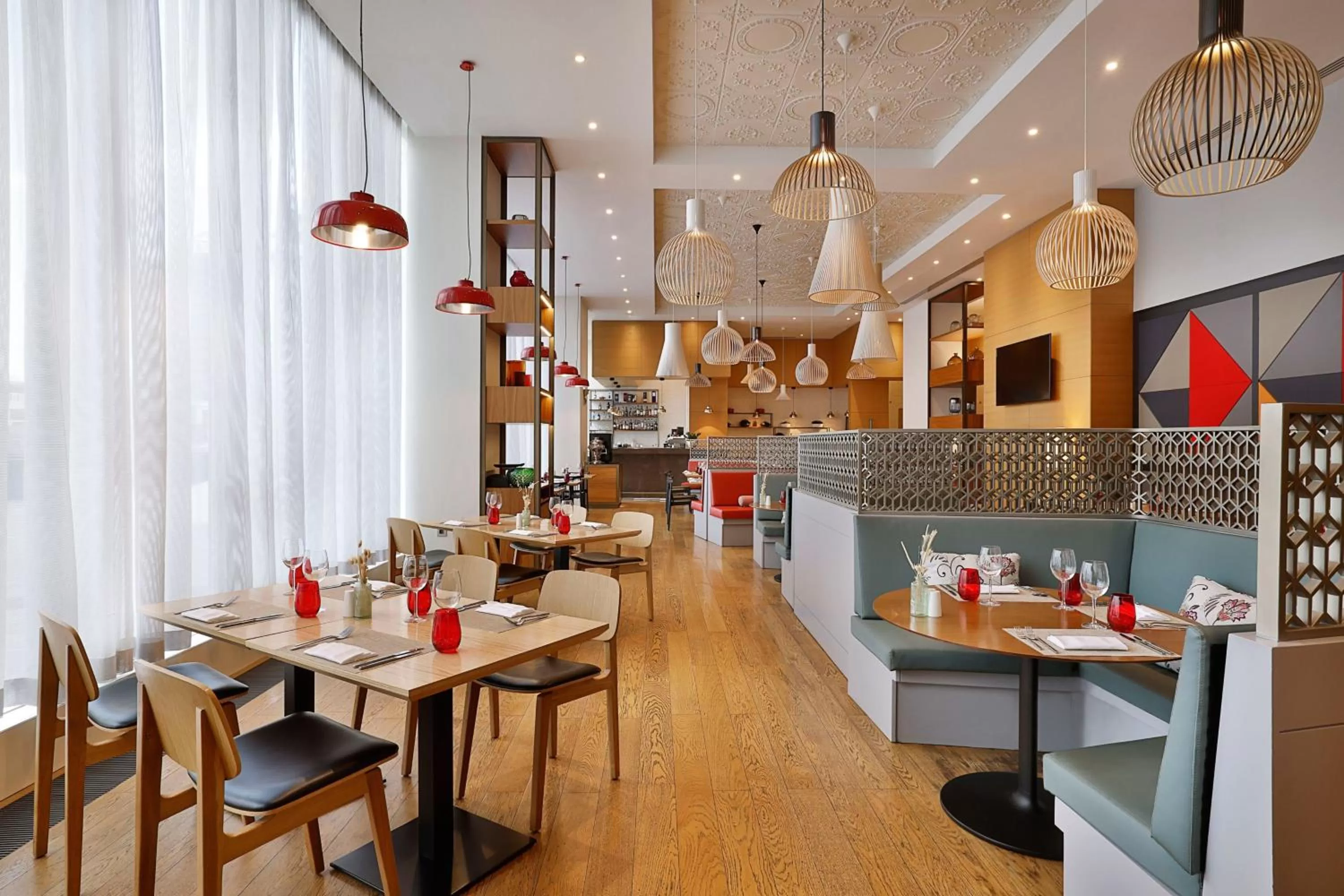 Restaurant/places to eat in Sheraton Astana Hotel