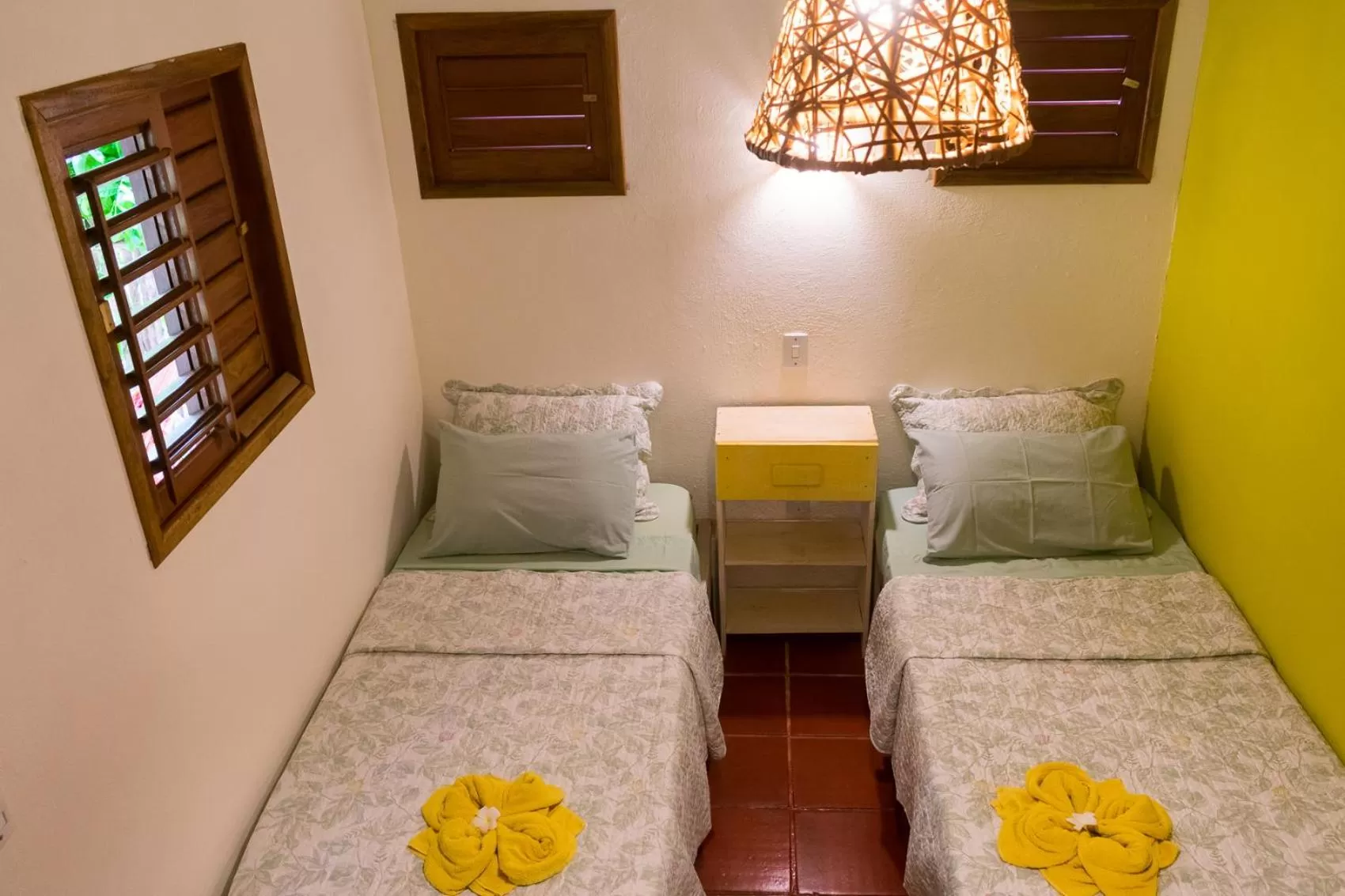 Photo of the whole room, Bed in Pousada Casa Do Cocotier