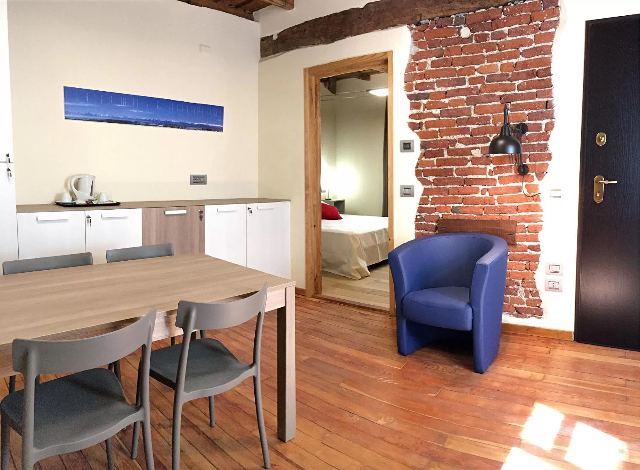 Seating area in Osteria Senza Fretta Rooms for Rent