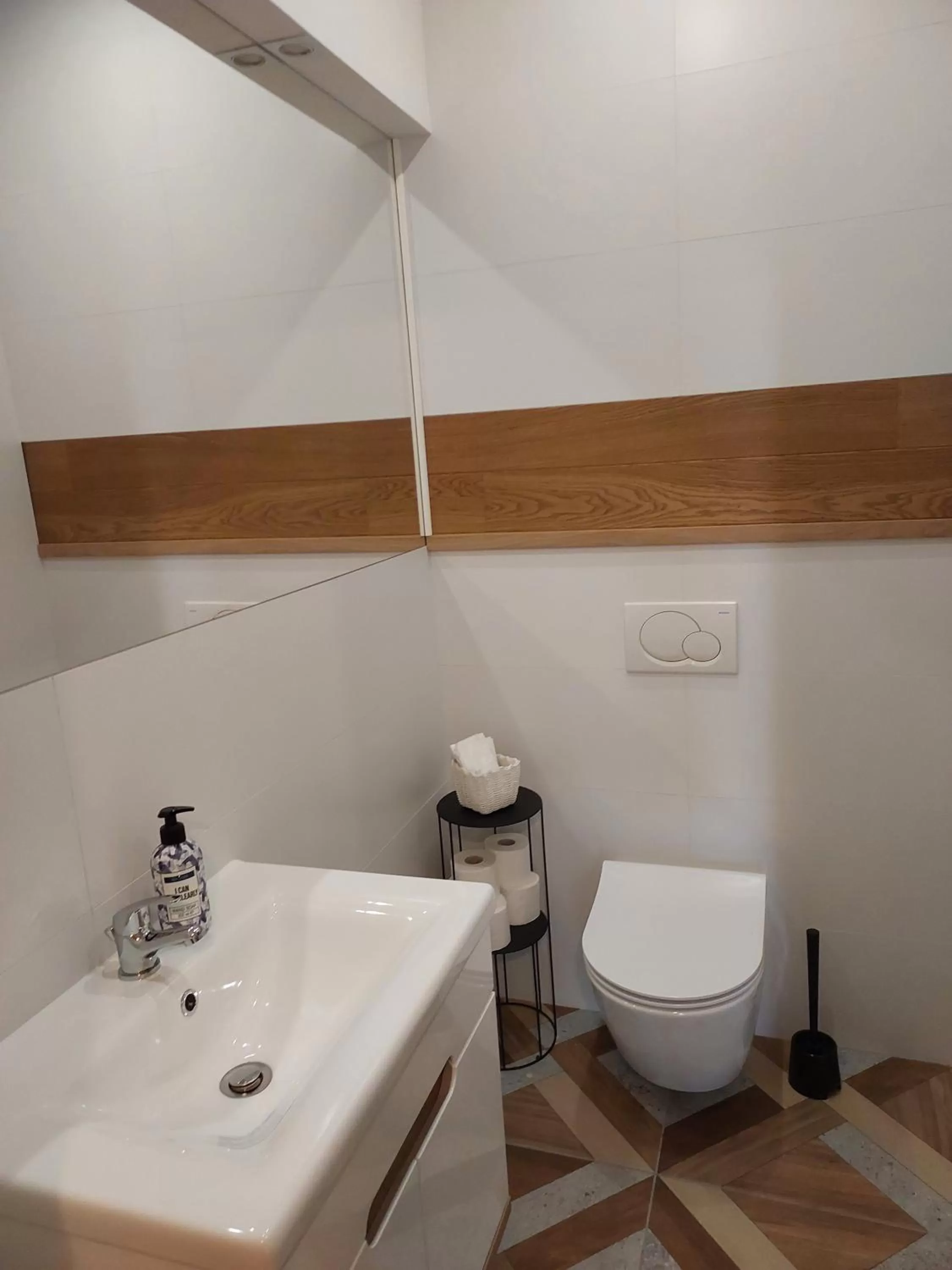 Bathroom in Port Jeziorak