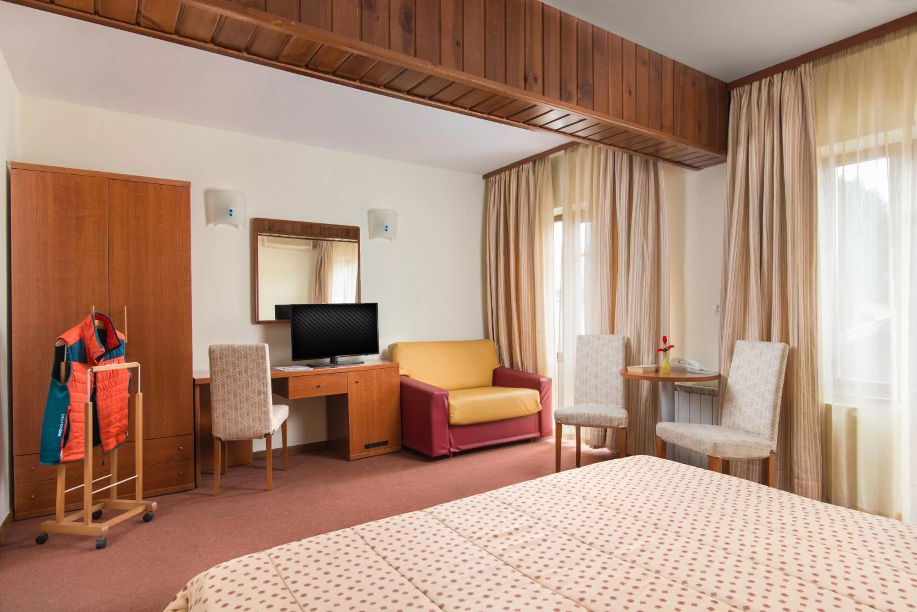 Bed in Hotel Pirin SKI & SPA