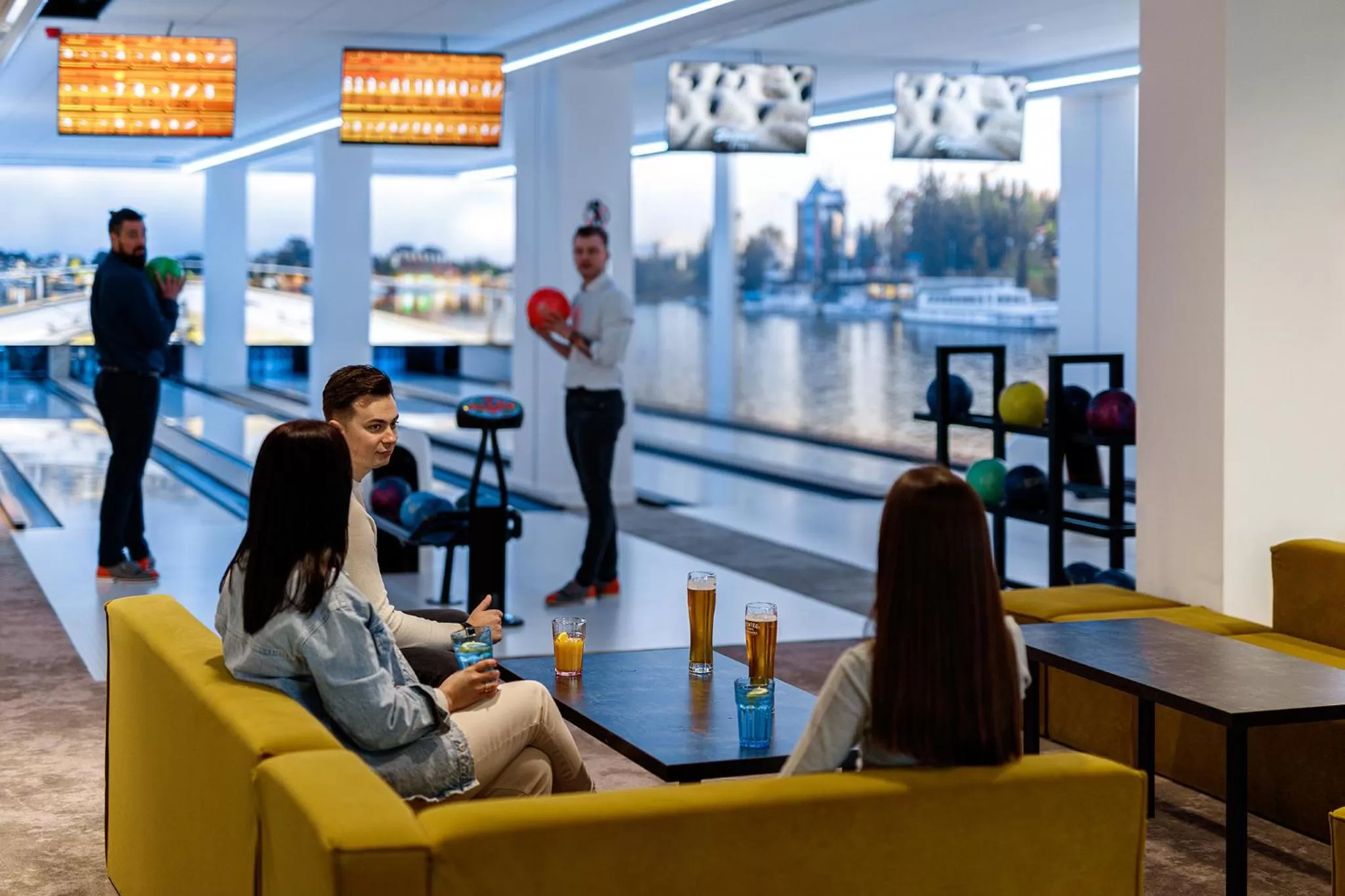 People in Hotel Robert's Port