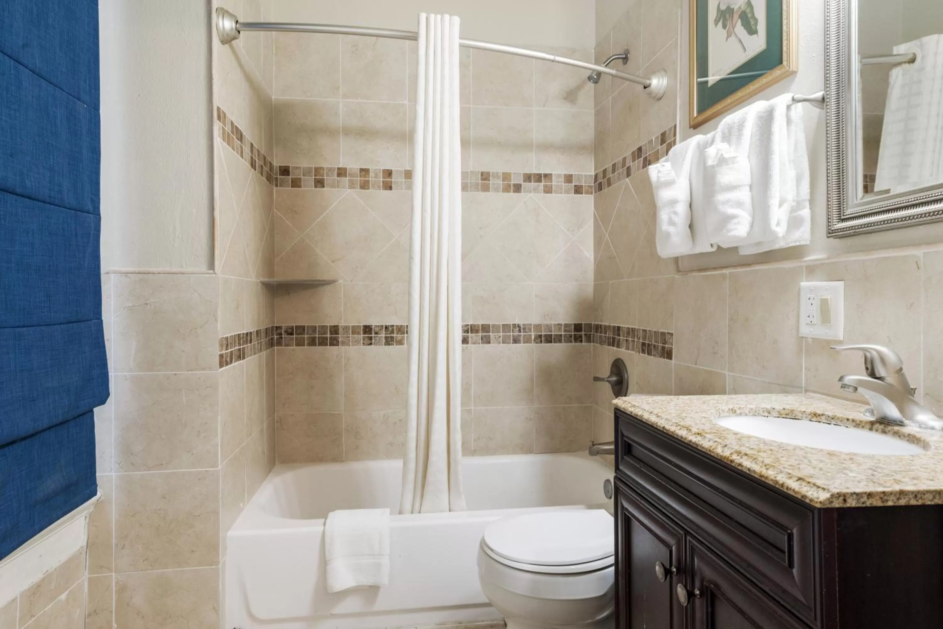 Shower in Andrew Jackson Hotel French Quarter