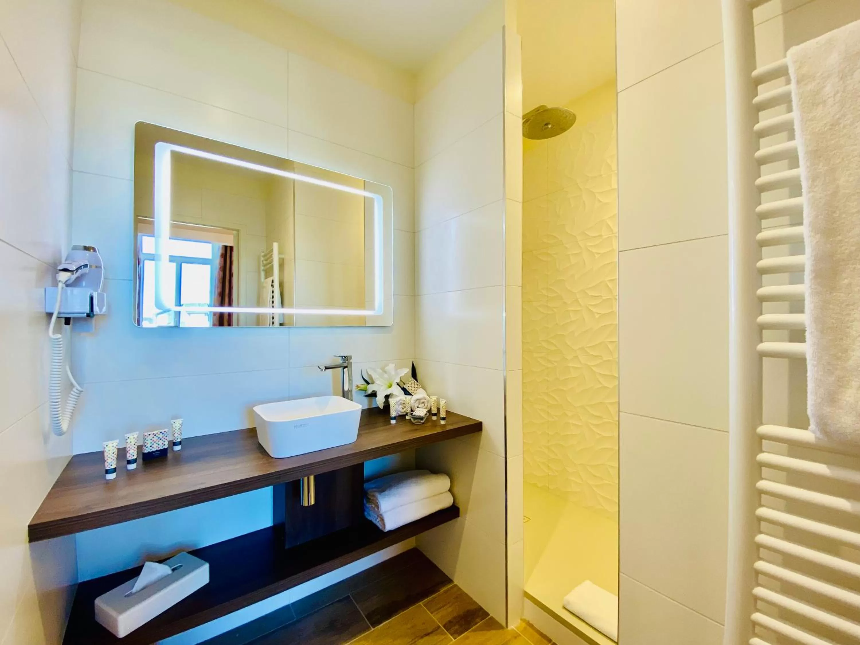 Shower in Hôtel Outre-Mer - Villa Le Couchant