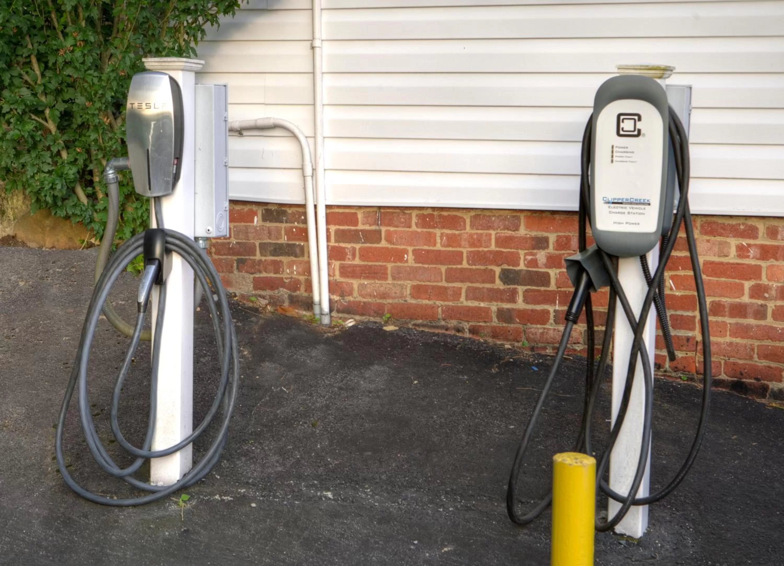 Bluefield Inn, a Select Registry Propery