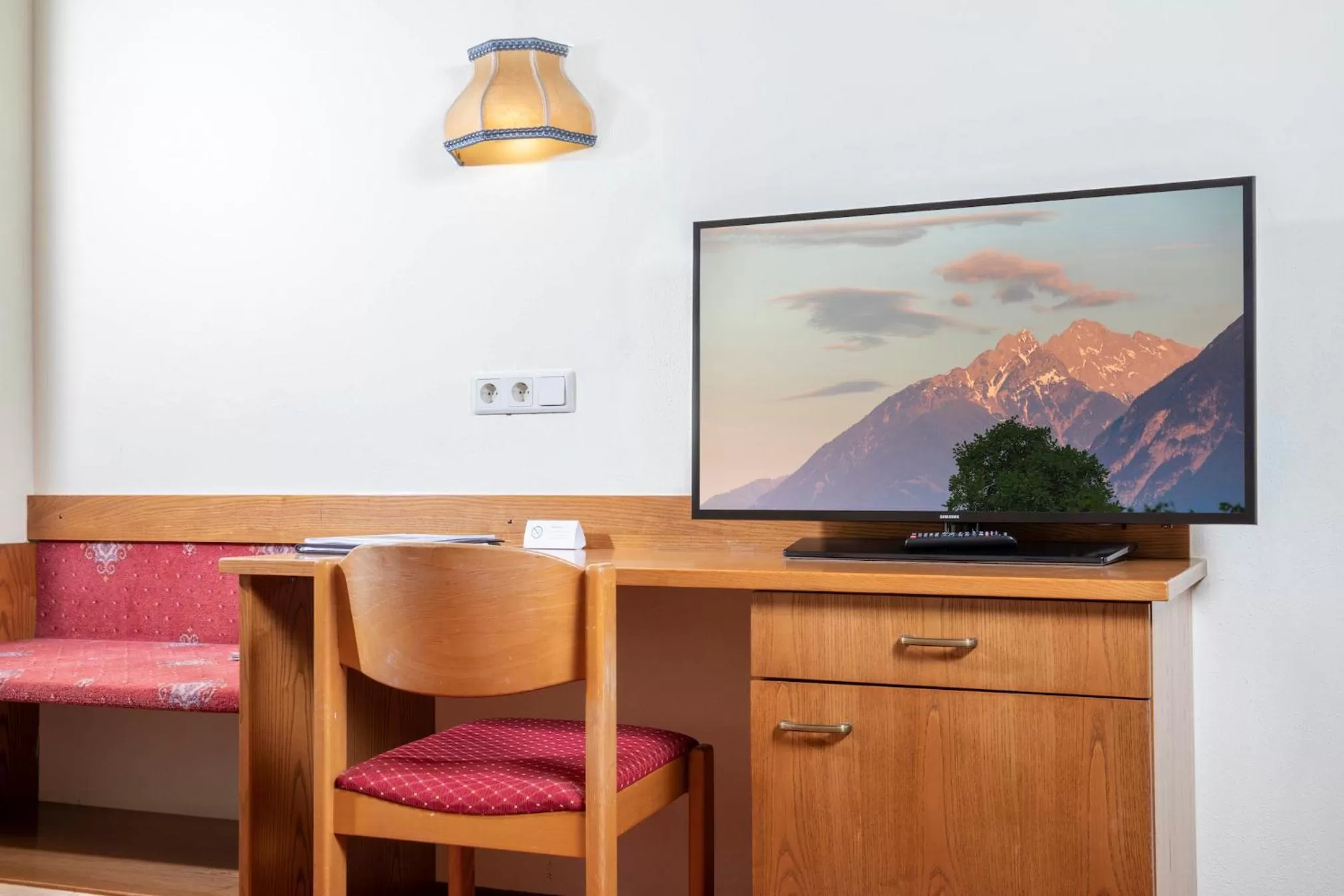 TV/Entertainment Center in Hotel Hauserwirt