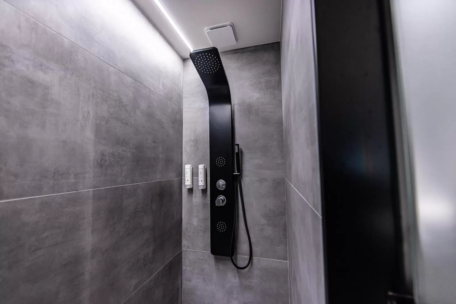 Shower in Hospedium Hotel Devalar Do Mar