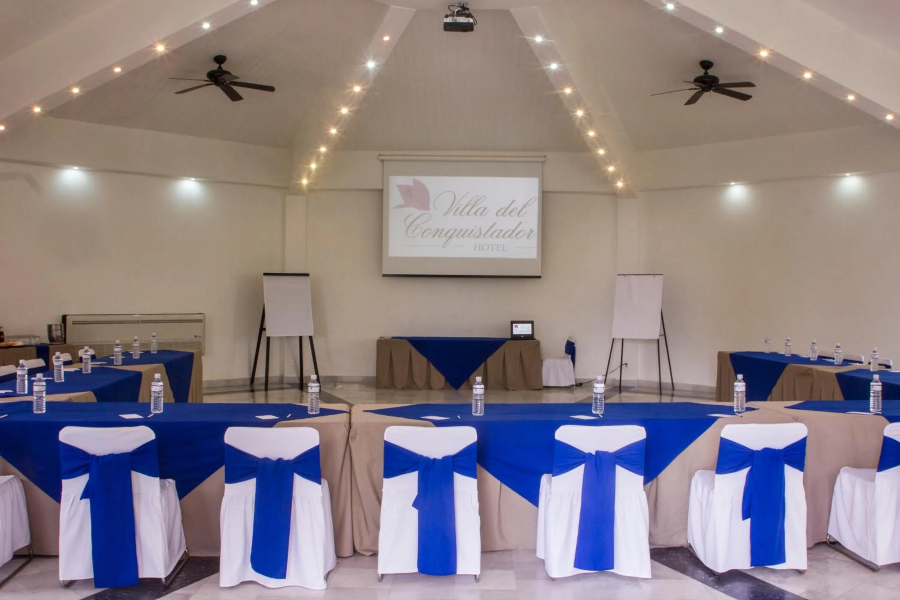 Business facilities in Hotel Villa del Conquistador