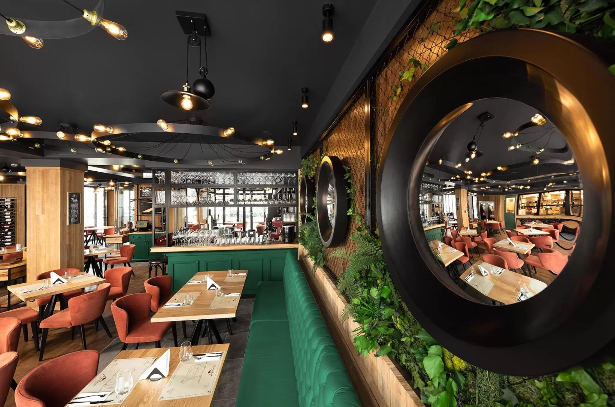 Restaurant/places to eat in Hotel Del Corso