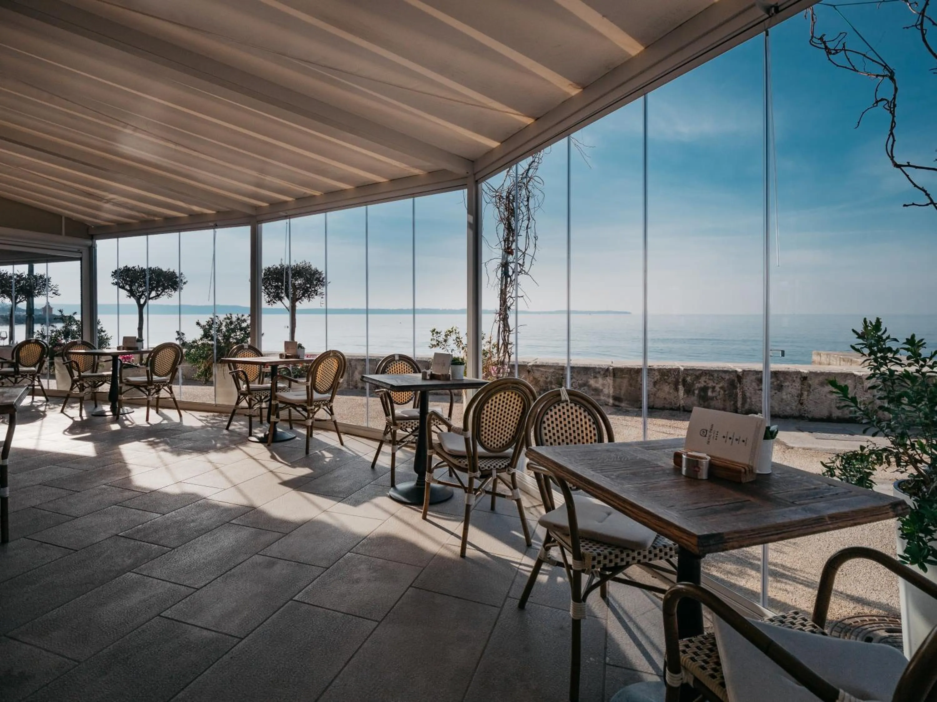 Restaurant/places to eat in Hotel Piran