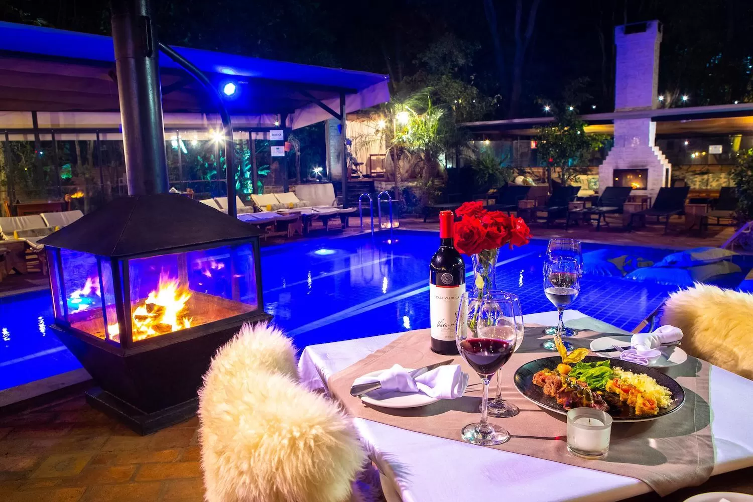 Restaurant/places to eat, Swimming Pool in Hotel Villa Lobos Spa Romantik