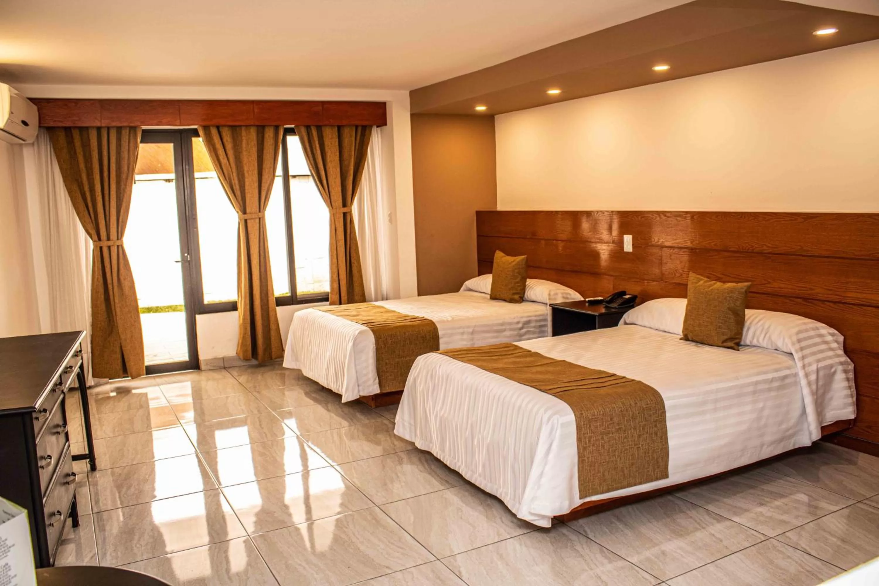 Photo of the whole room, Bed in Hotel María Dolores San Luis Potosí