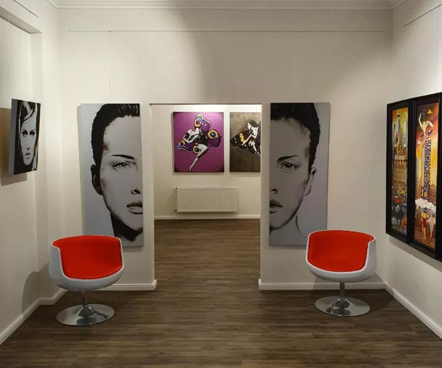 Lobby or reception in artHOTEL Bremen