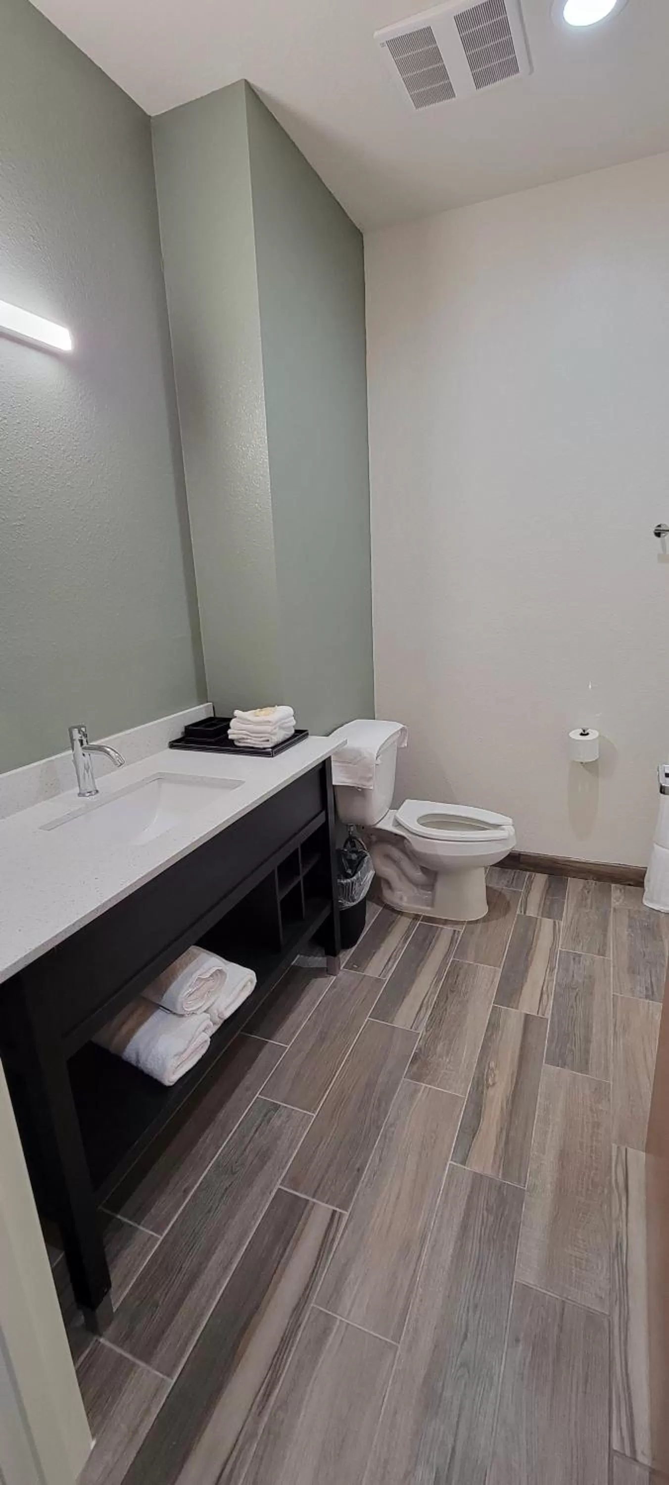 Bathroom in Americas Best Value Inn San Antonio Downtown Riverwalk