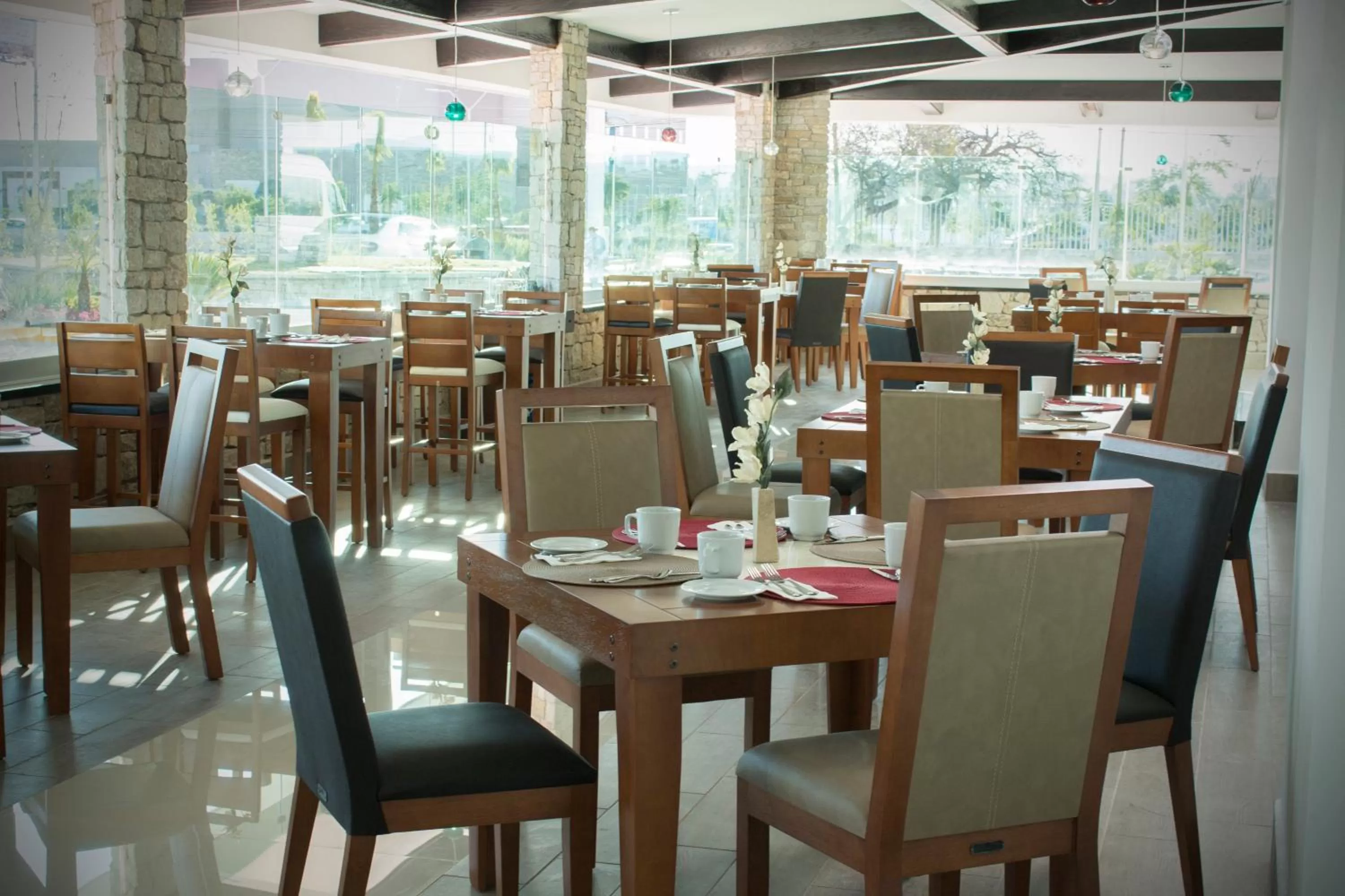 Breakfast in Holiday Inn Queretaro Zona Krystal by IHG