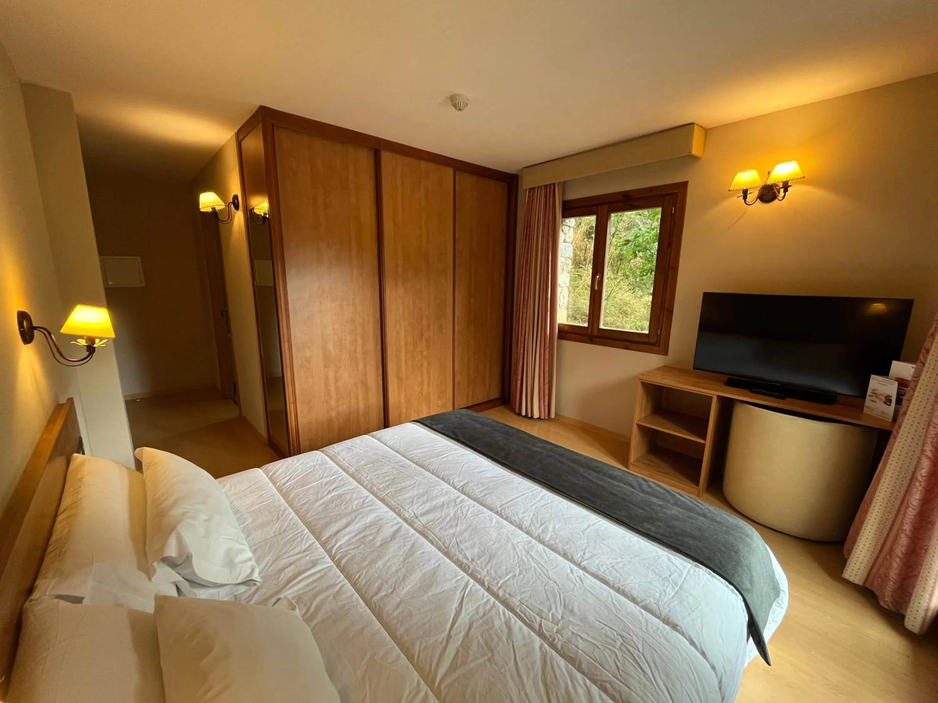 Bed in Wuau! Hotel Segle XX