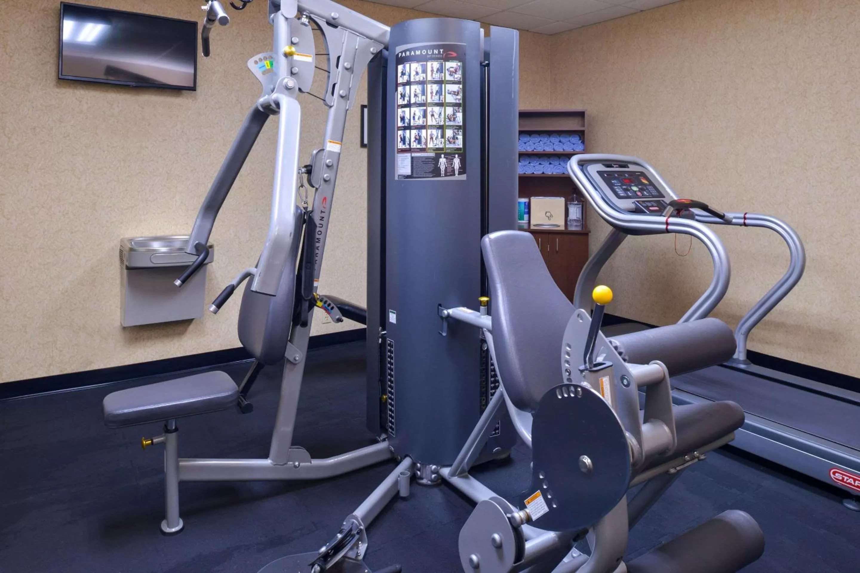 Fitness centre/facilities in Holiday Inn Express & Suites Joplin Southeast by IHG