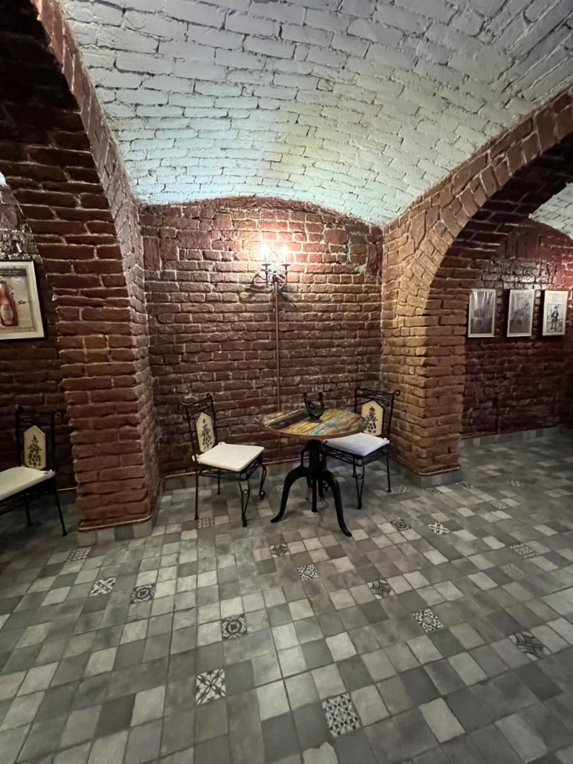 Hotel Boutique Cathedral Plaza Residences room for rent downtown