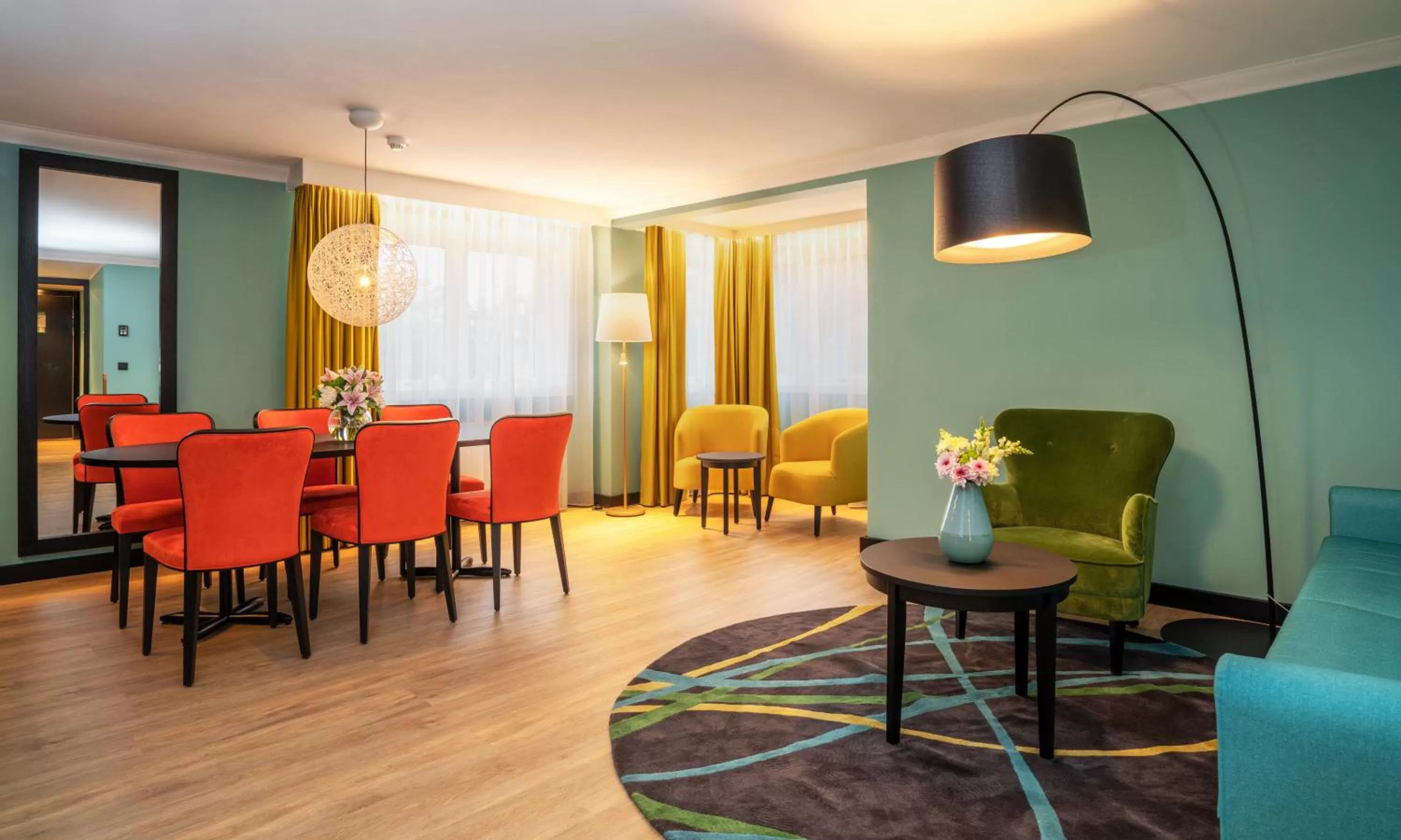 Living room in Thon Hotel Maritim