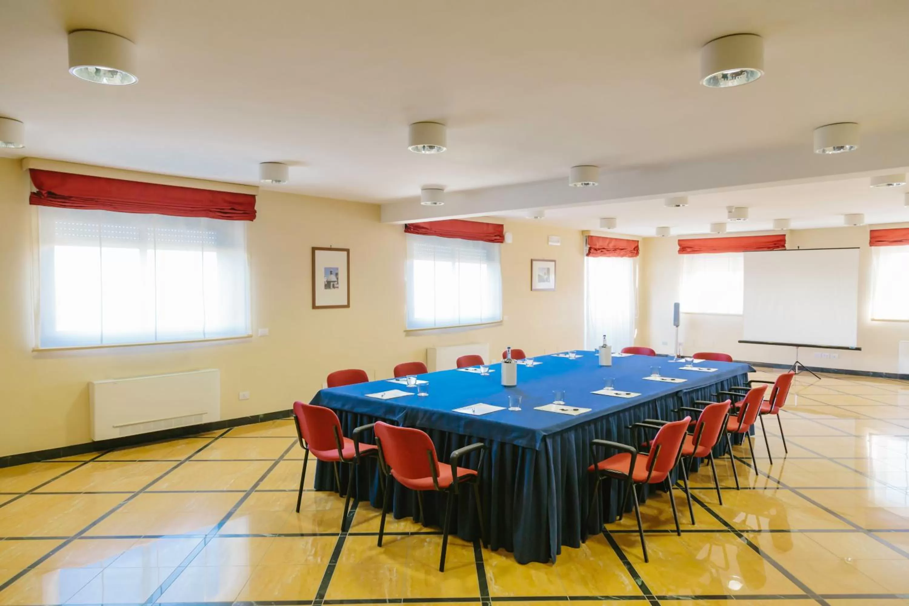 Business facilities in Hotel Residence Federiciano