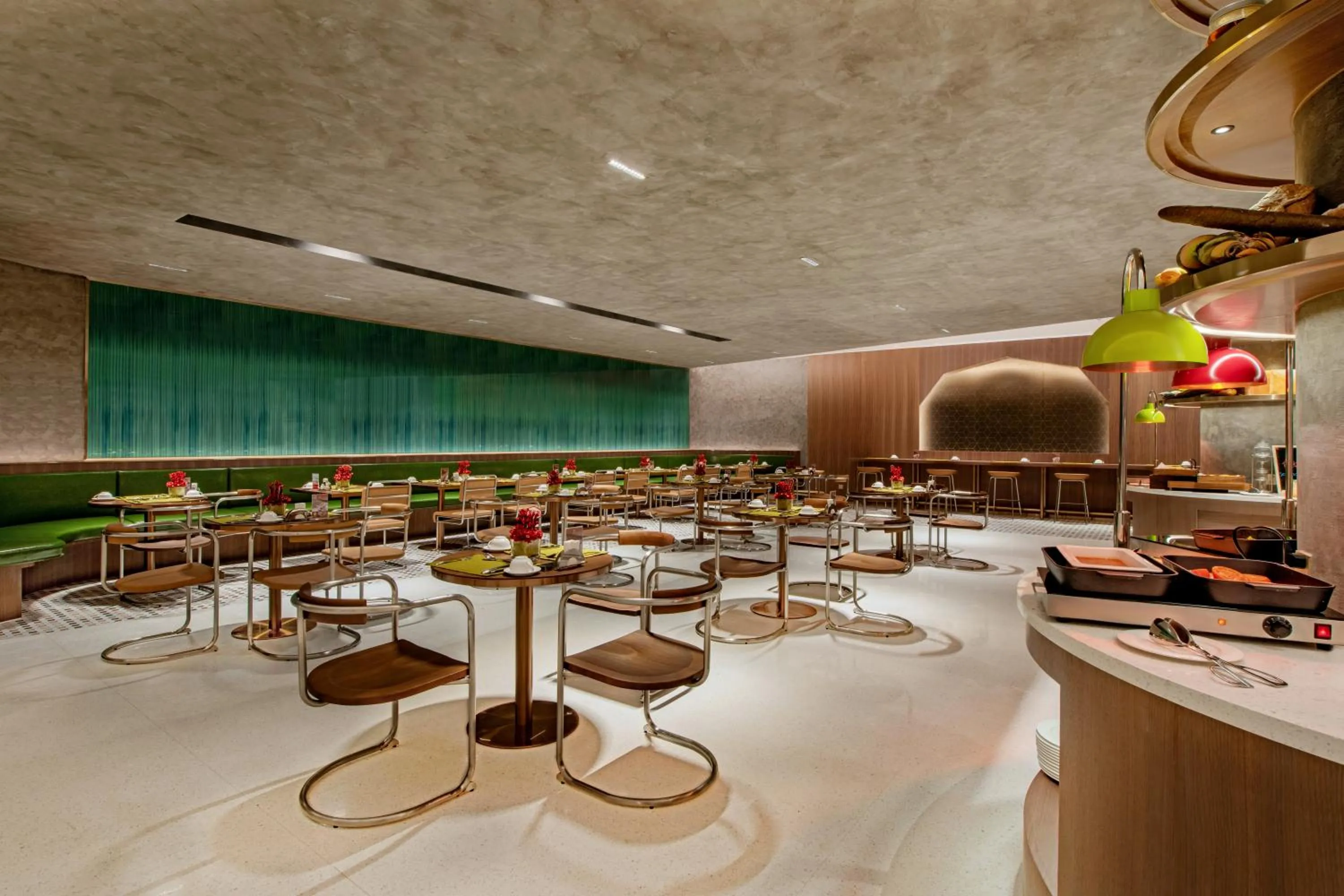 Restaurant/places to eat in Guangzhou Hotel