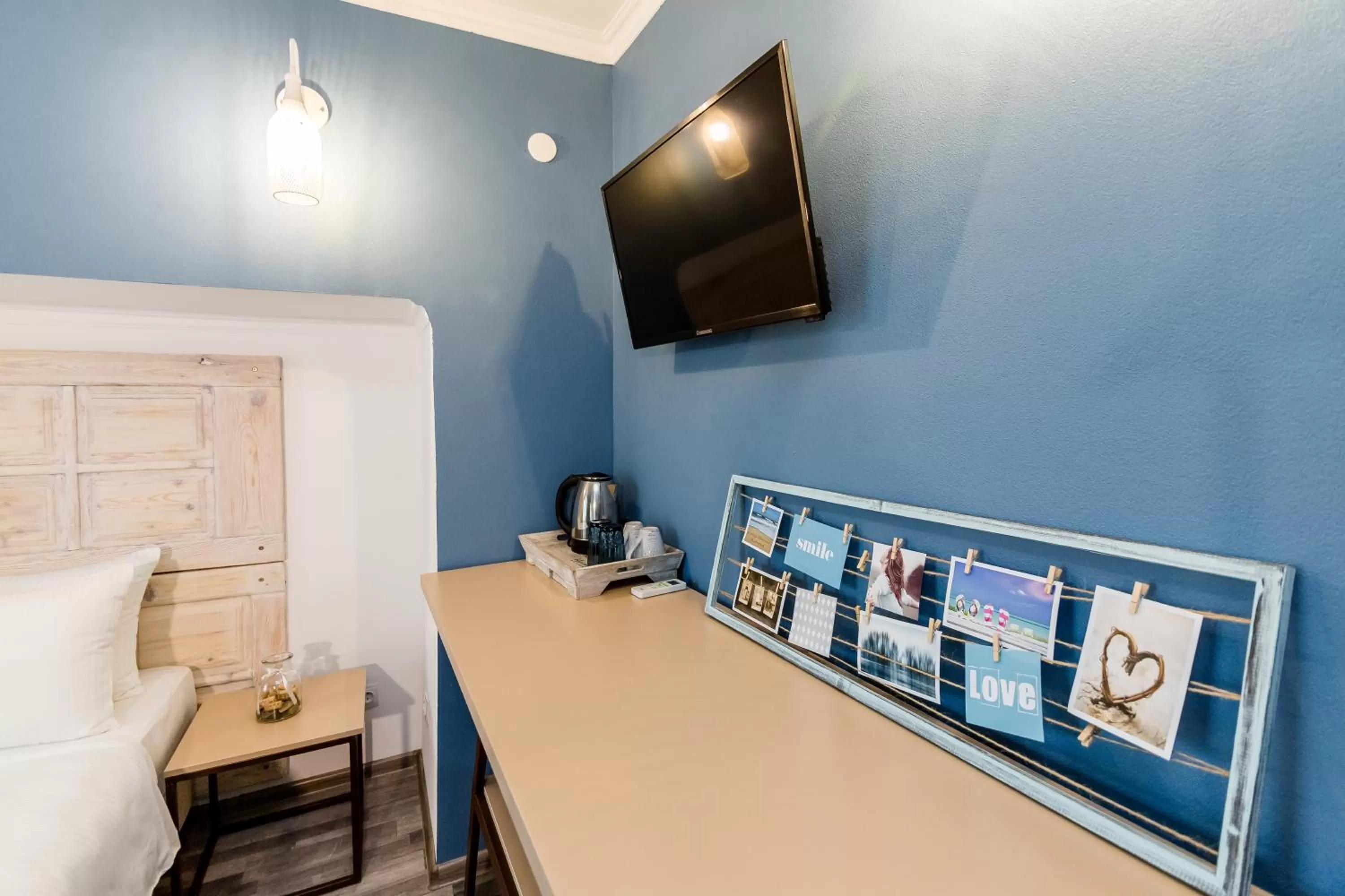 Coffee/tea facilities, Bed in Gvino Minda