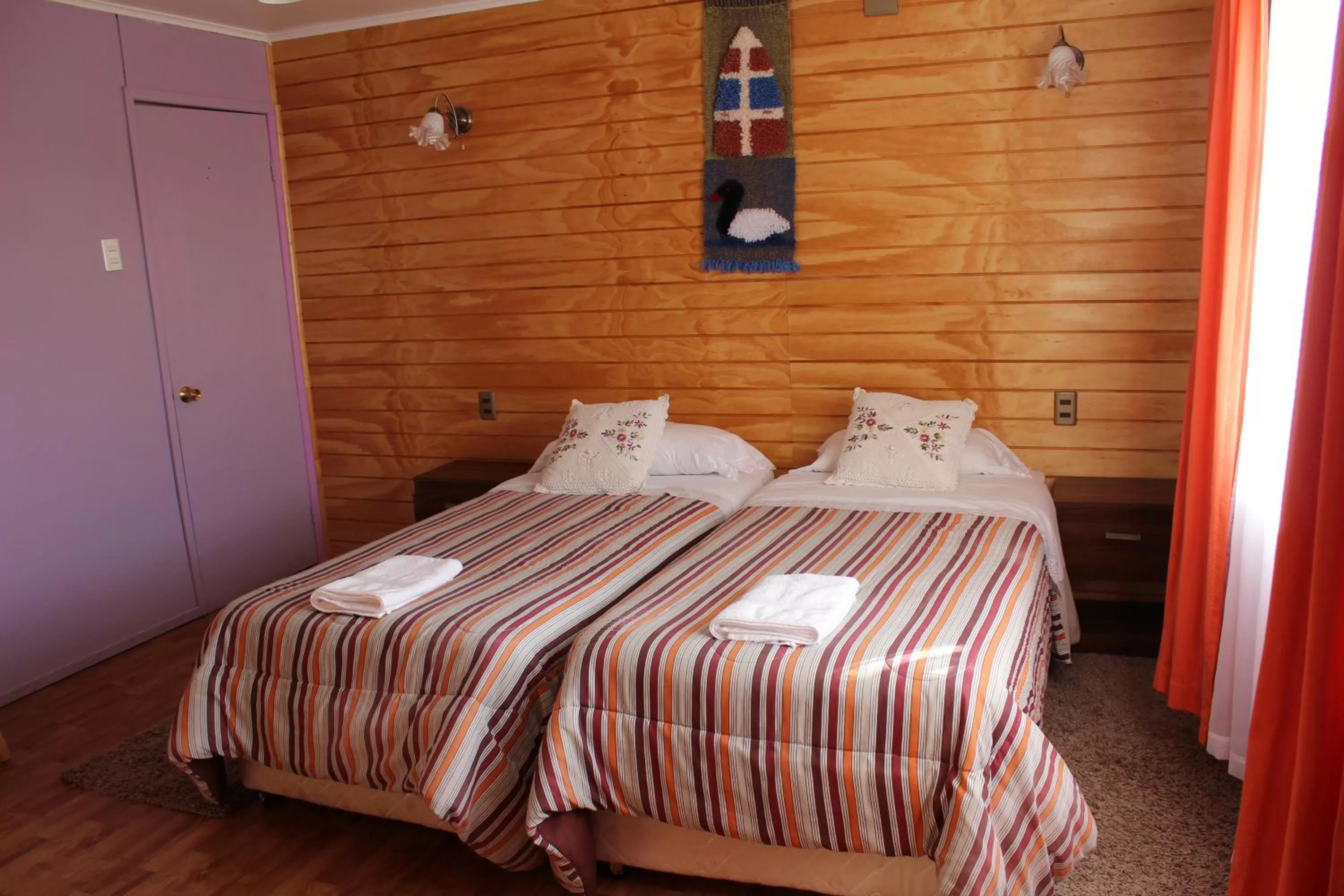 Day, Bed in Casa Lucy