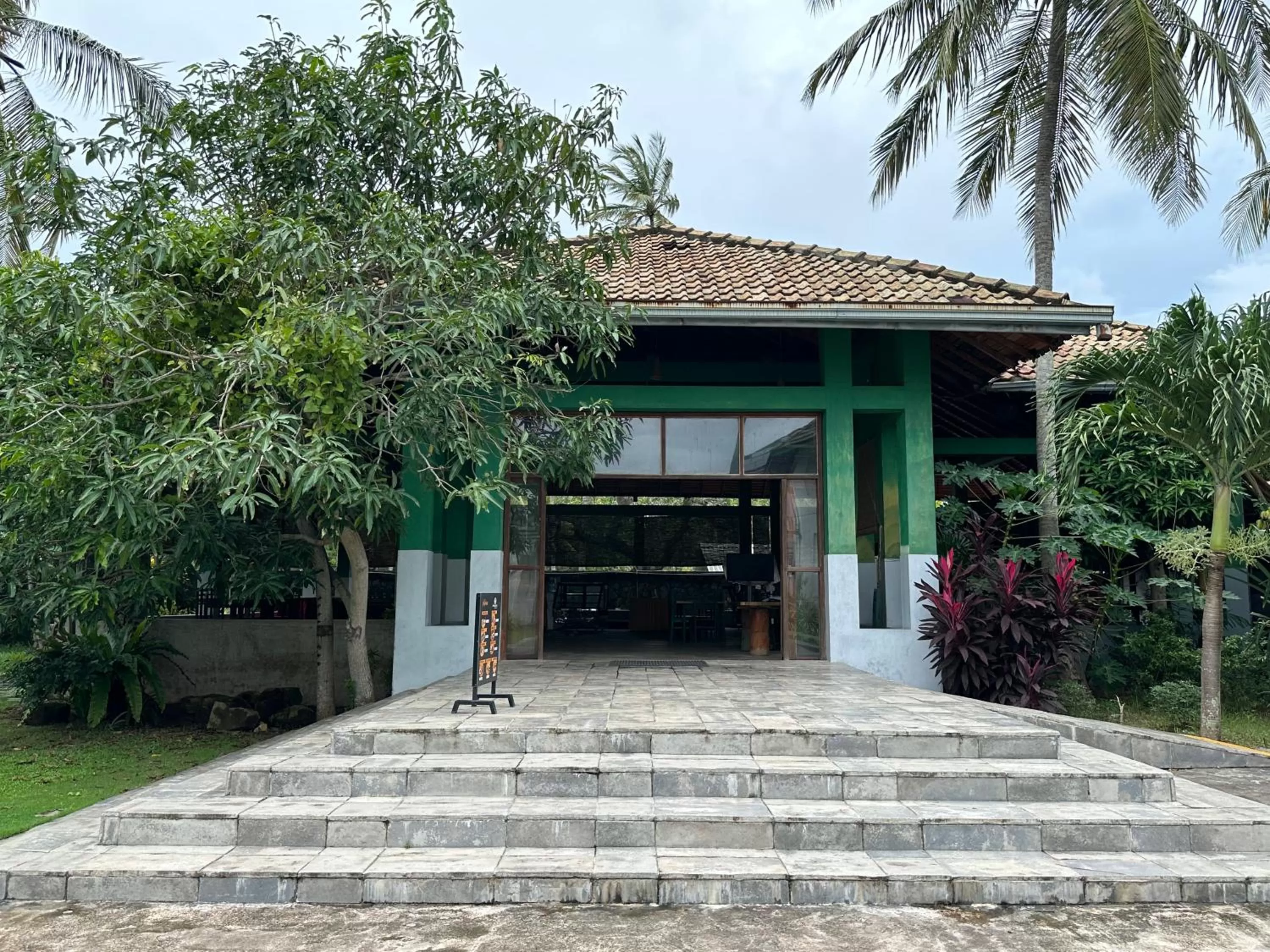 Restaurant/places to eat in Amaluna Resorts