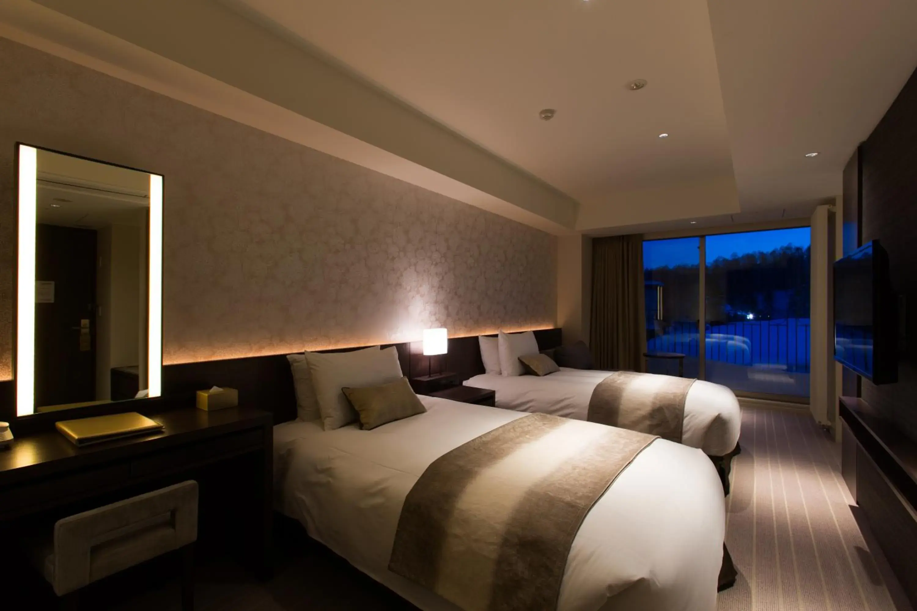 Deluxe Room with Village View - single occupancy in Chalet Ivy Hirafu, Niseko Deluxe Room with Village View - single occupancy in Chalet Ivy Hirafu, Niseko