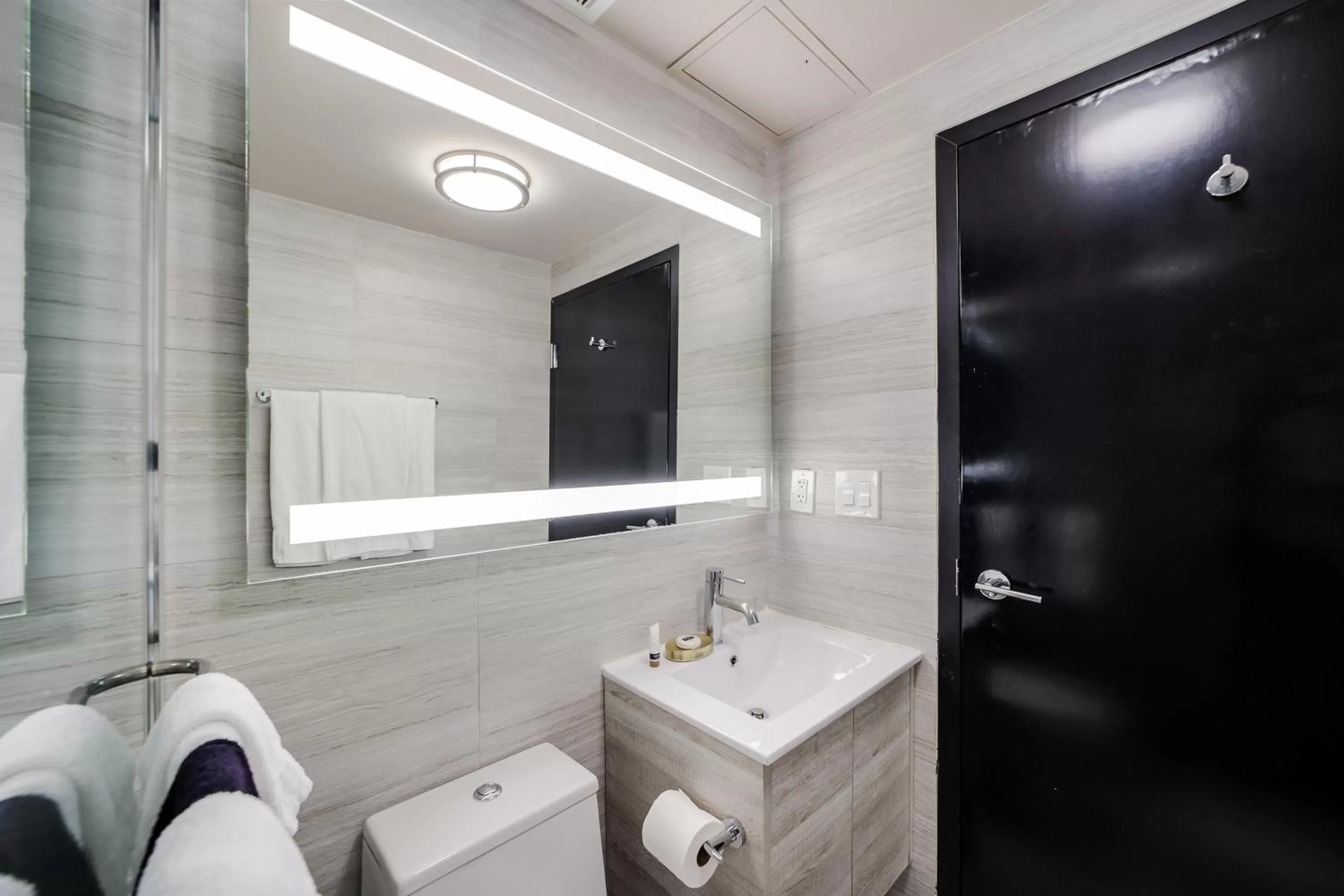 Shower in Venezia Hotel By At Mine Hospitality