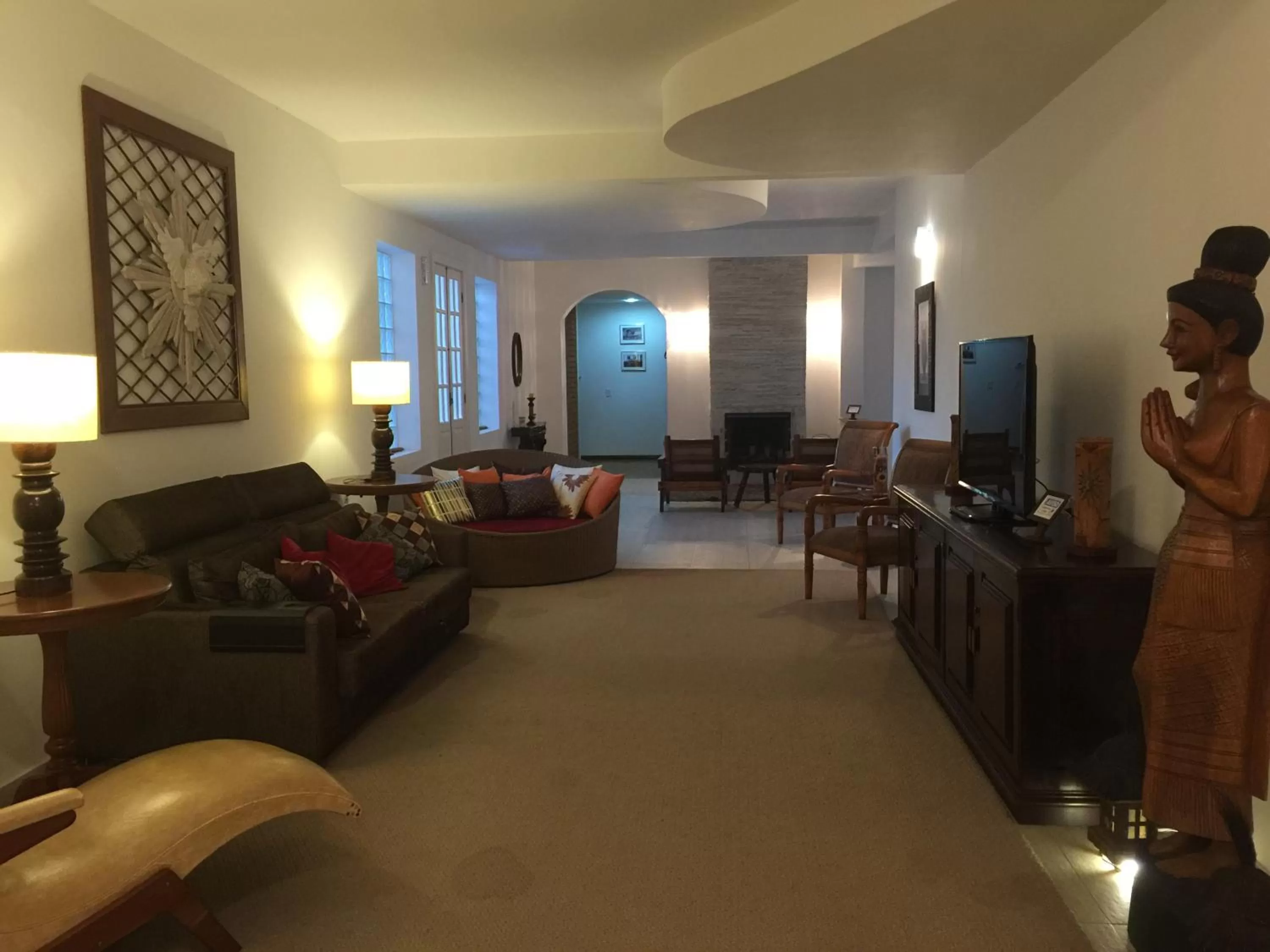 Communal lounge/ TV room, Lounge/Bar in Hotel La Ponsa Itatiaia